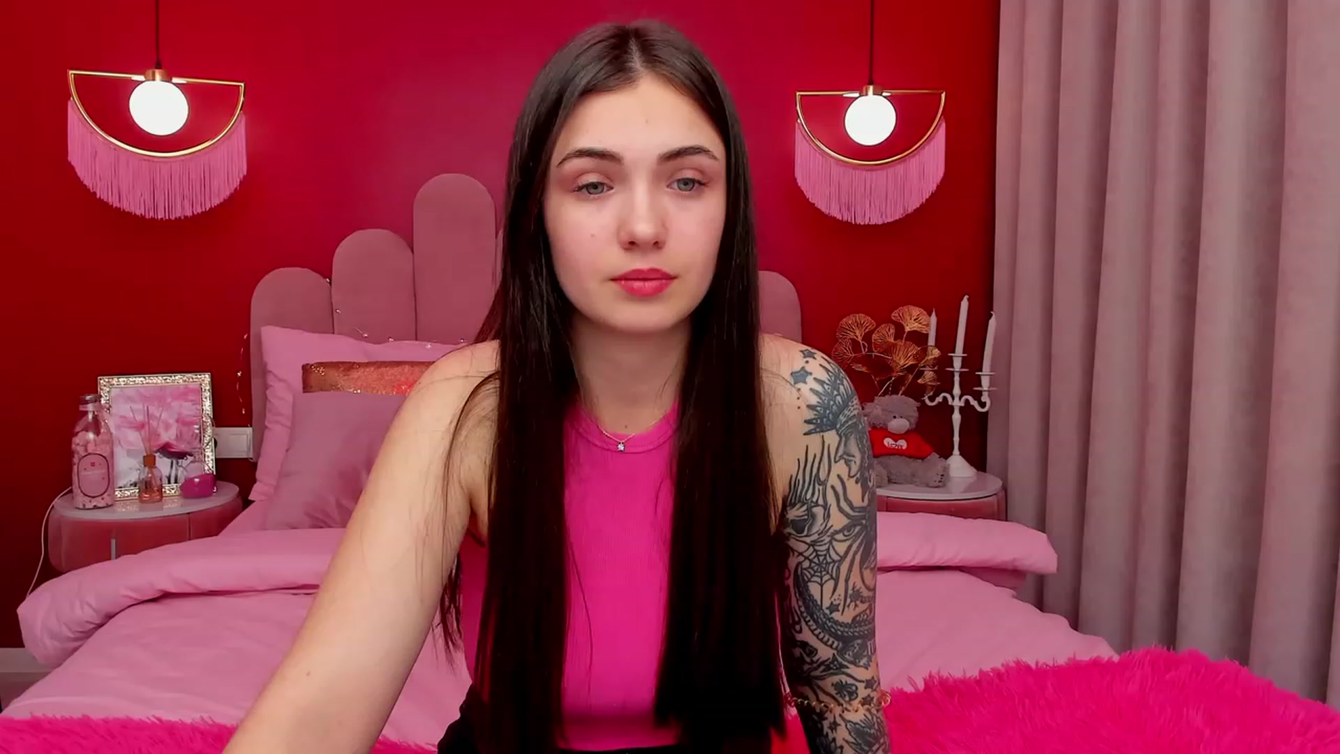Gallery image thumbnail from AmeliaMFC's myfreecams stream on, 03/18/2023, 19:32 image 7 of 20