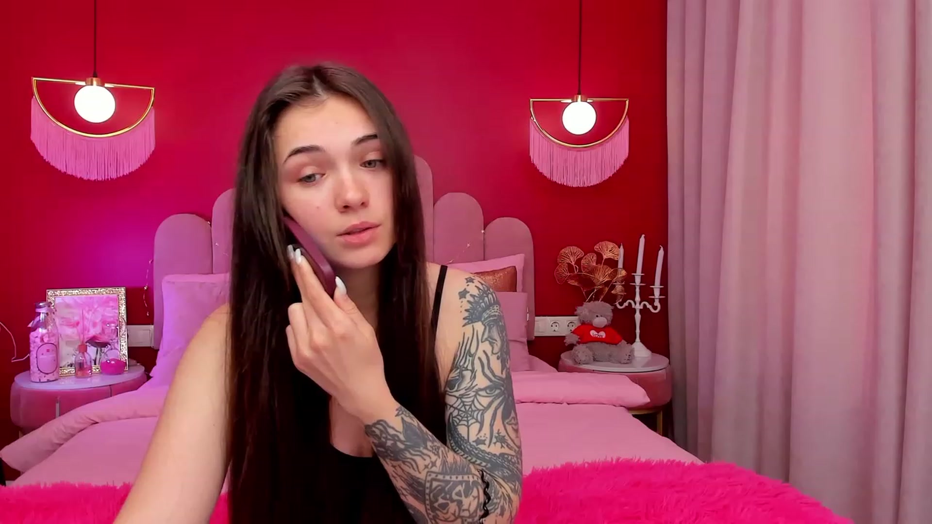 Gallery image thumbnail from AmeliaMFC's myfreecams stream on, 03/20/2023, 14:22 image 5 of 20