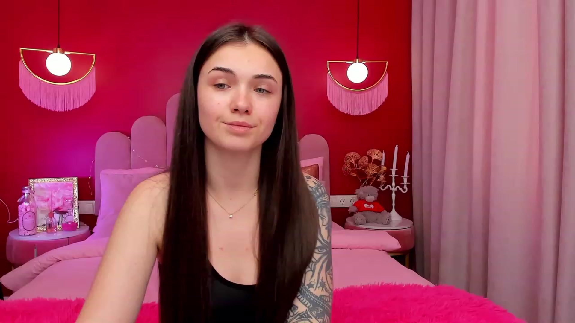 Gallery image thumbnail from AmeliaMFC's myfreecams stream on, 03/20/2023, 14:22 image 17 of 20