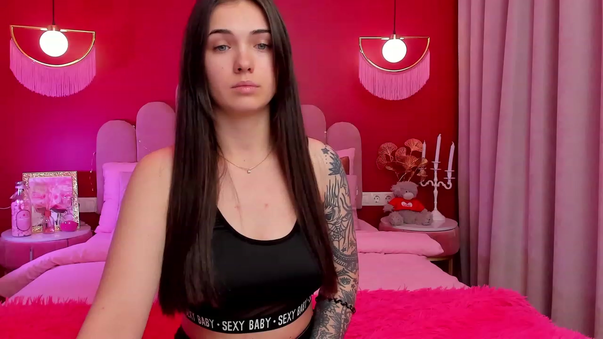 Gallery image thumbnail from AmeliaMFC's myfreecams stream on, 03/20/2023, 17:01 image 3 of 20