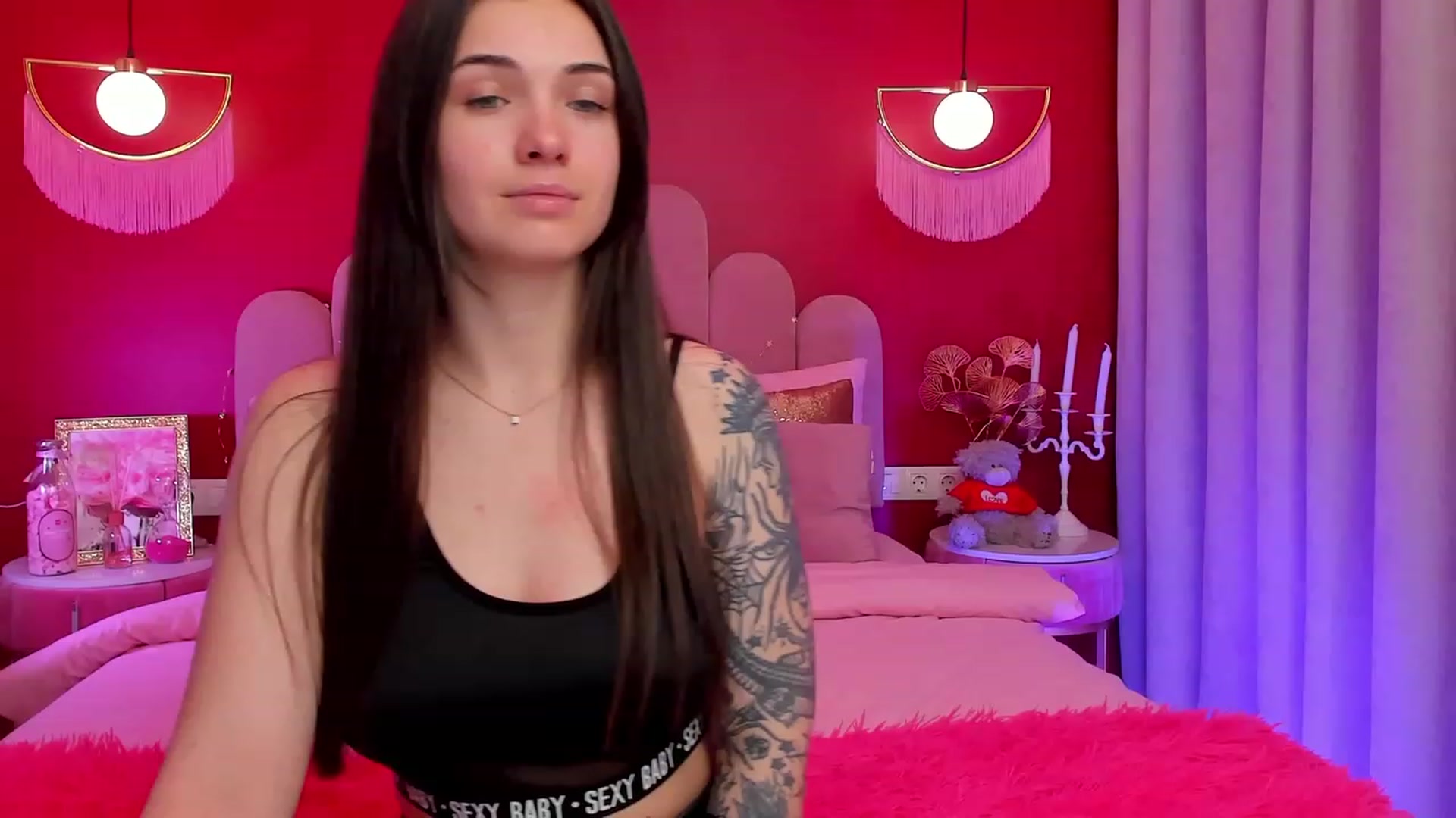 Gallery image thumbnail from AmeliaMFC's myfreecams stream on, 03/20/2023, 20:01 image 4 of 20