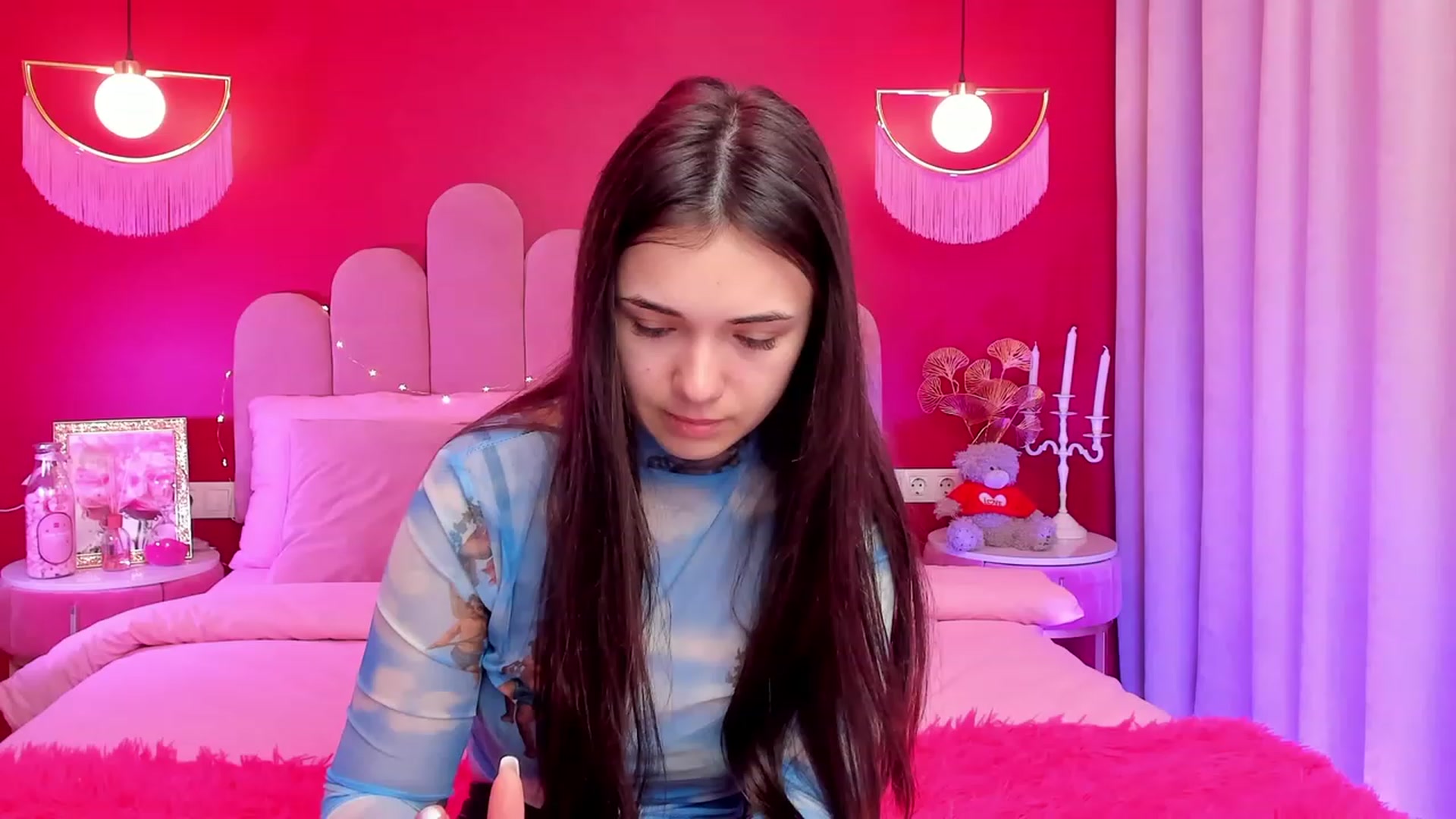 Gallery image thumbnail from AmeliaMFC's myfreecams stream on, 03/21/2023, 06:42 image 10 of 20