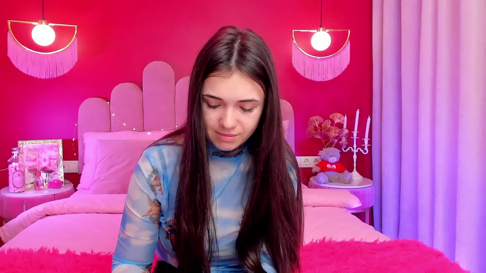 Gallery image thumbnail from AmeliaMFC's myfreecams stream on, 03/21/2023, 06:42 image 16 of 20
