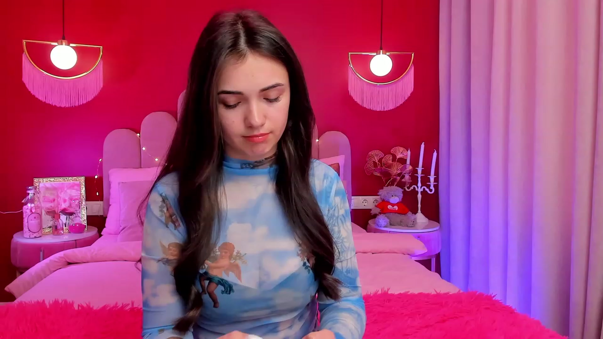 Gallery image thumbnail from AmeliaMFC's myfreecams stream on, 03/21/2023, 11:03 image 14 of 20