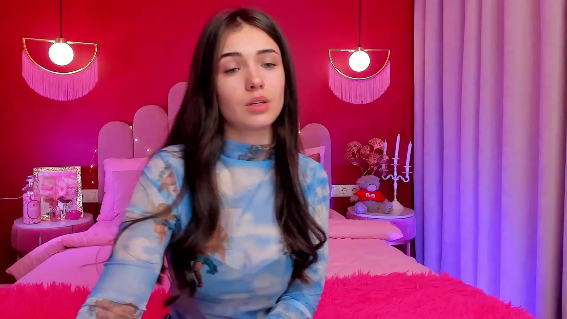 Gallery image thumbnail from AmeliaMFC's myfreecams stream on, 03/21/2023, 13:27 image 18 of 20