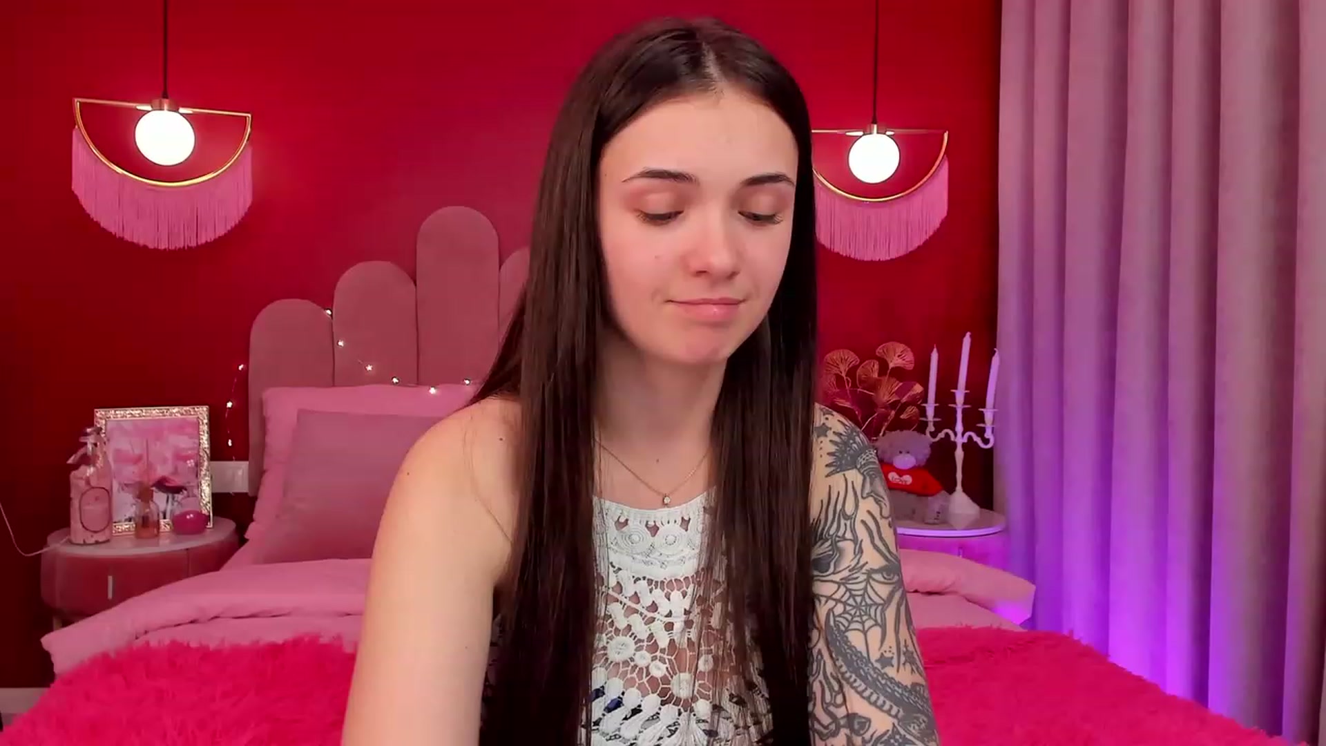Gallery image thumbnail from AmeliaMFC's myfreecams stream on, 03/22/2023, 16:40 image 15 of 20