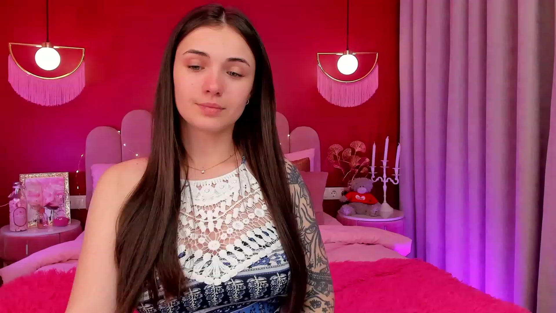 Gallery image thumbnail from AmeliaMFC's myfreecams stream on, 03/22/2023, 19:21 image 11 of 20