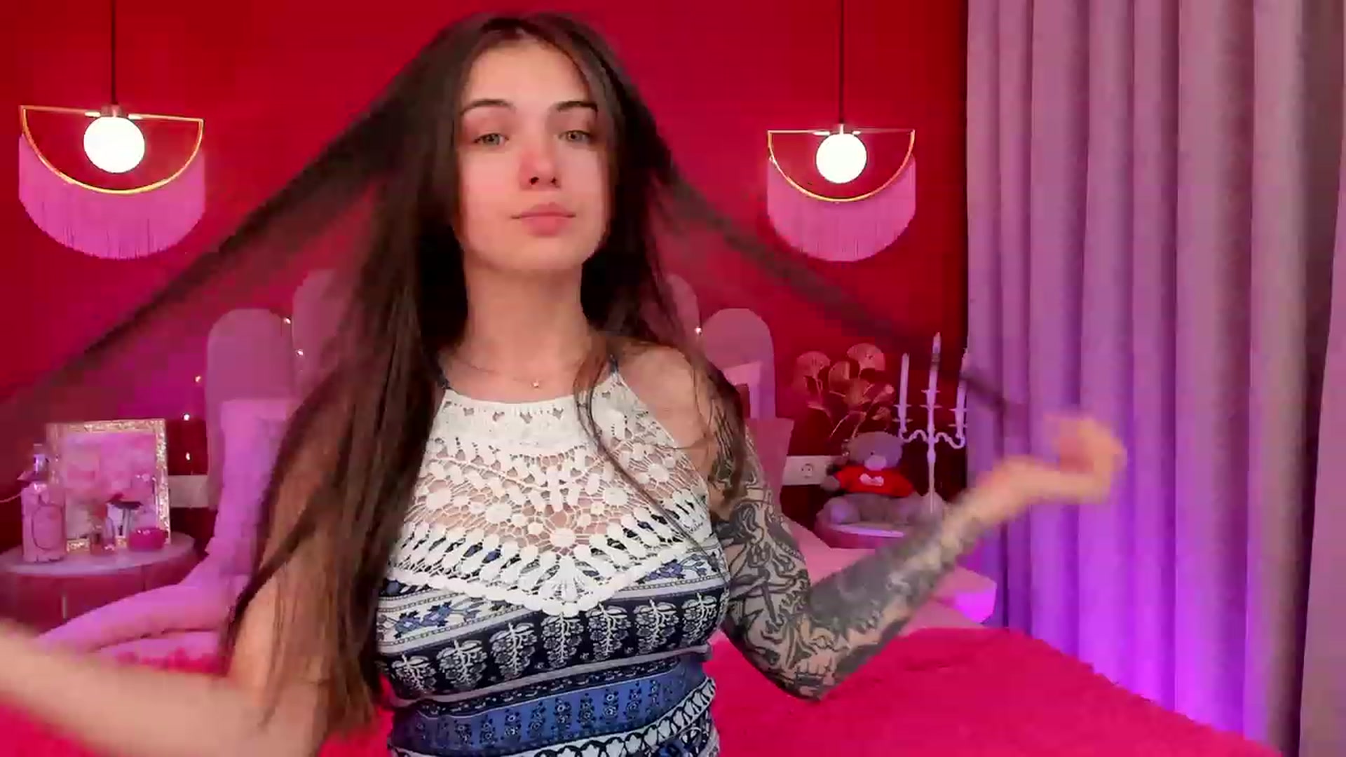 Gallery image thumbnail from AmeliaMFC's myfreecams stream on, 03/22/2023, 19:21 image 10 of 20