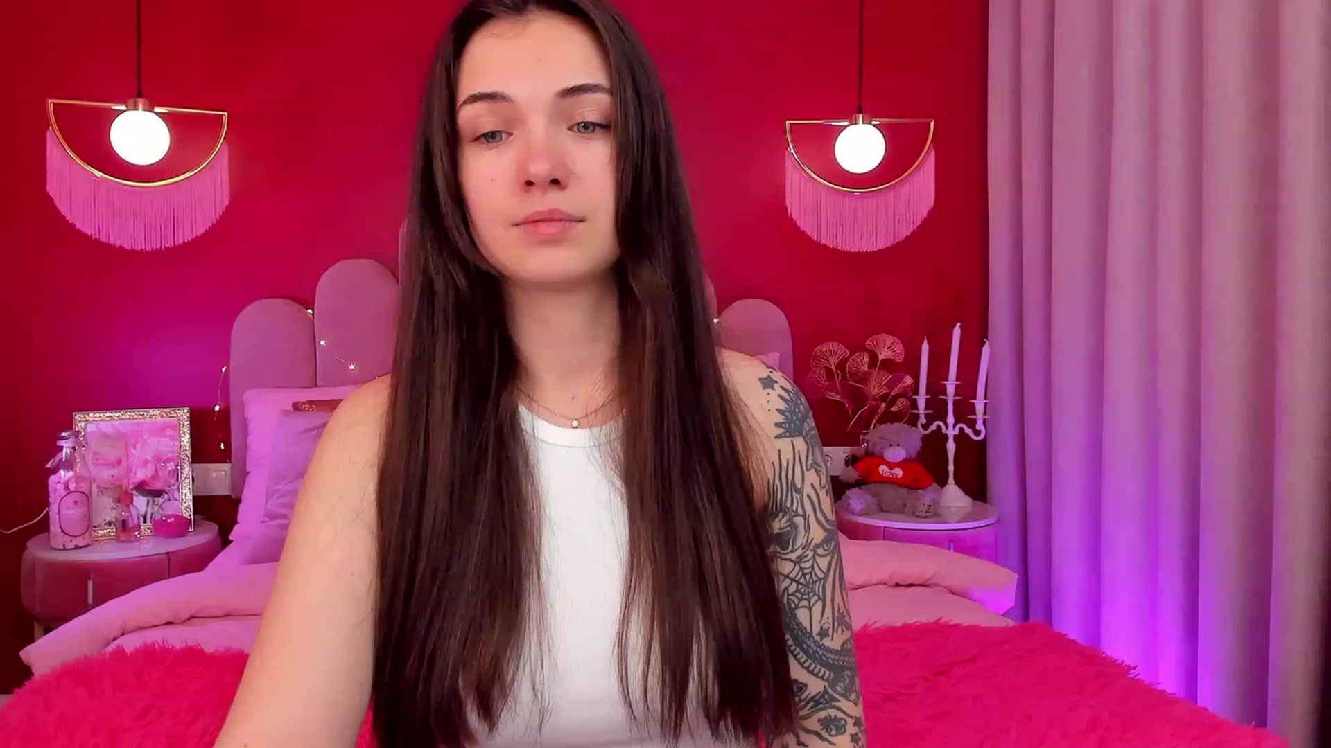Gallery image thumbnail from AmeliaMFC's myfreecams stream on, 03/23/2023, 06:58 image 12 of 20