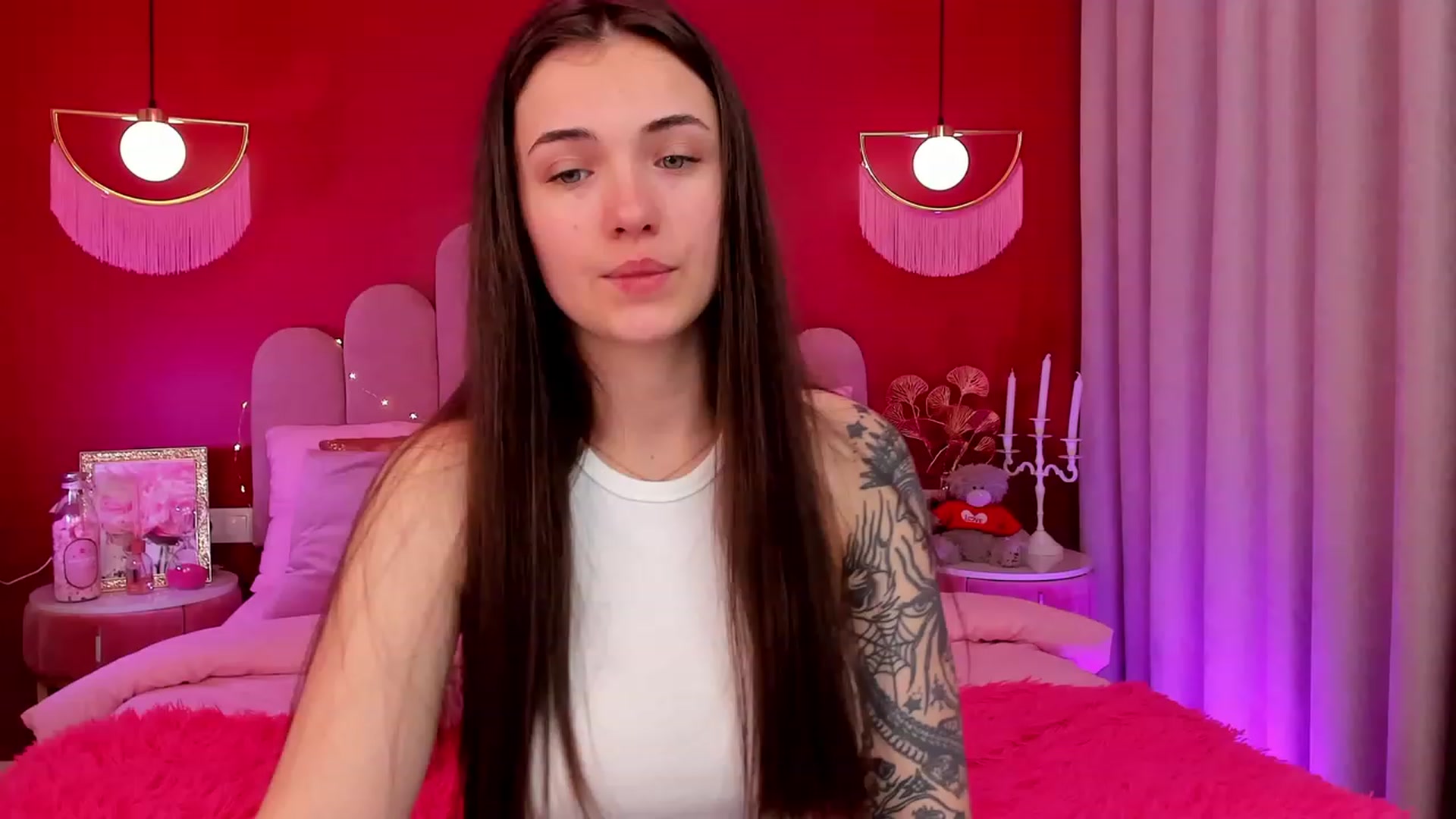 Gallery image thumbnail from AmeliaMFC's myfreecams stream on, 03/23/2023, 06:58 image 14 of 20