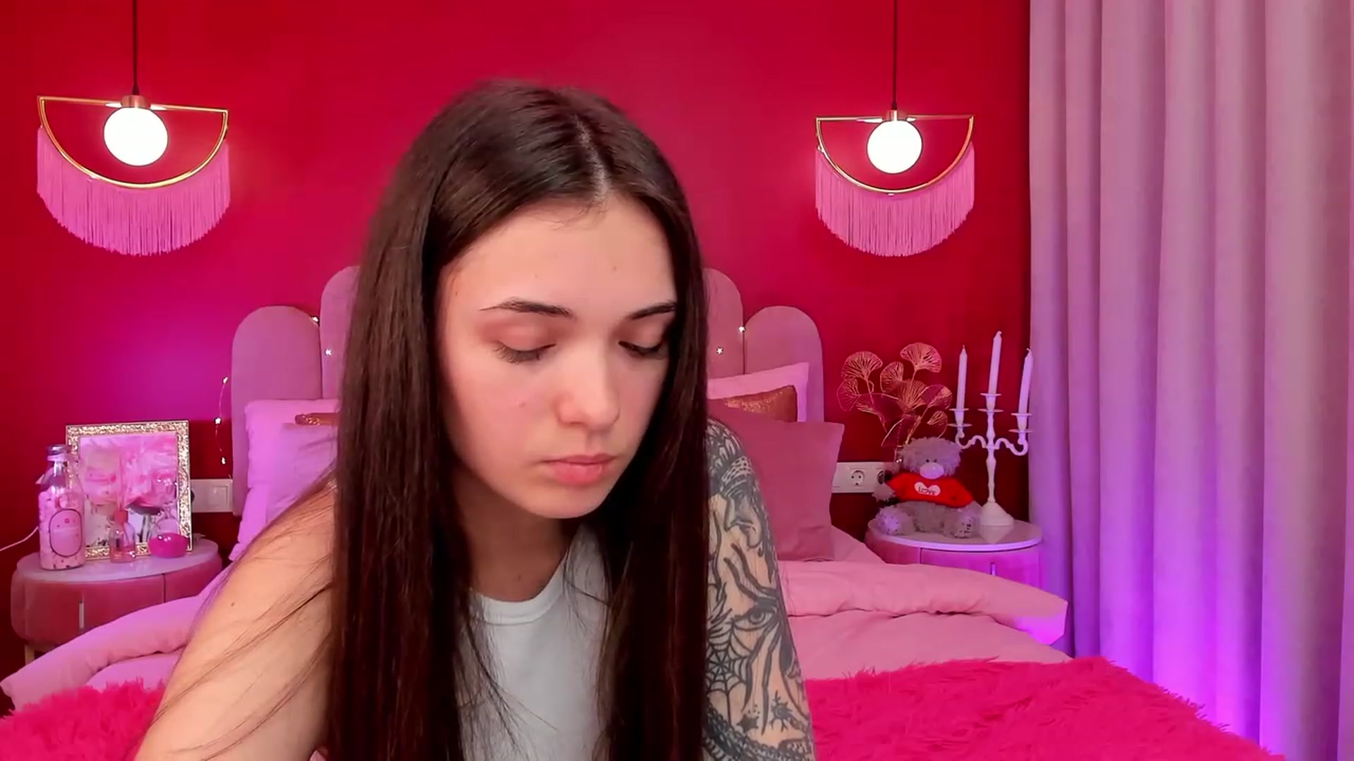 Gallery image thumbnail from AmeliaMFC's myfreecams stream on, 03/23/2023, 08:30 image 20 of 20