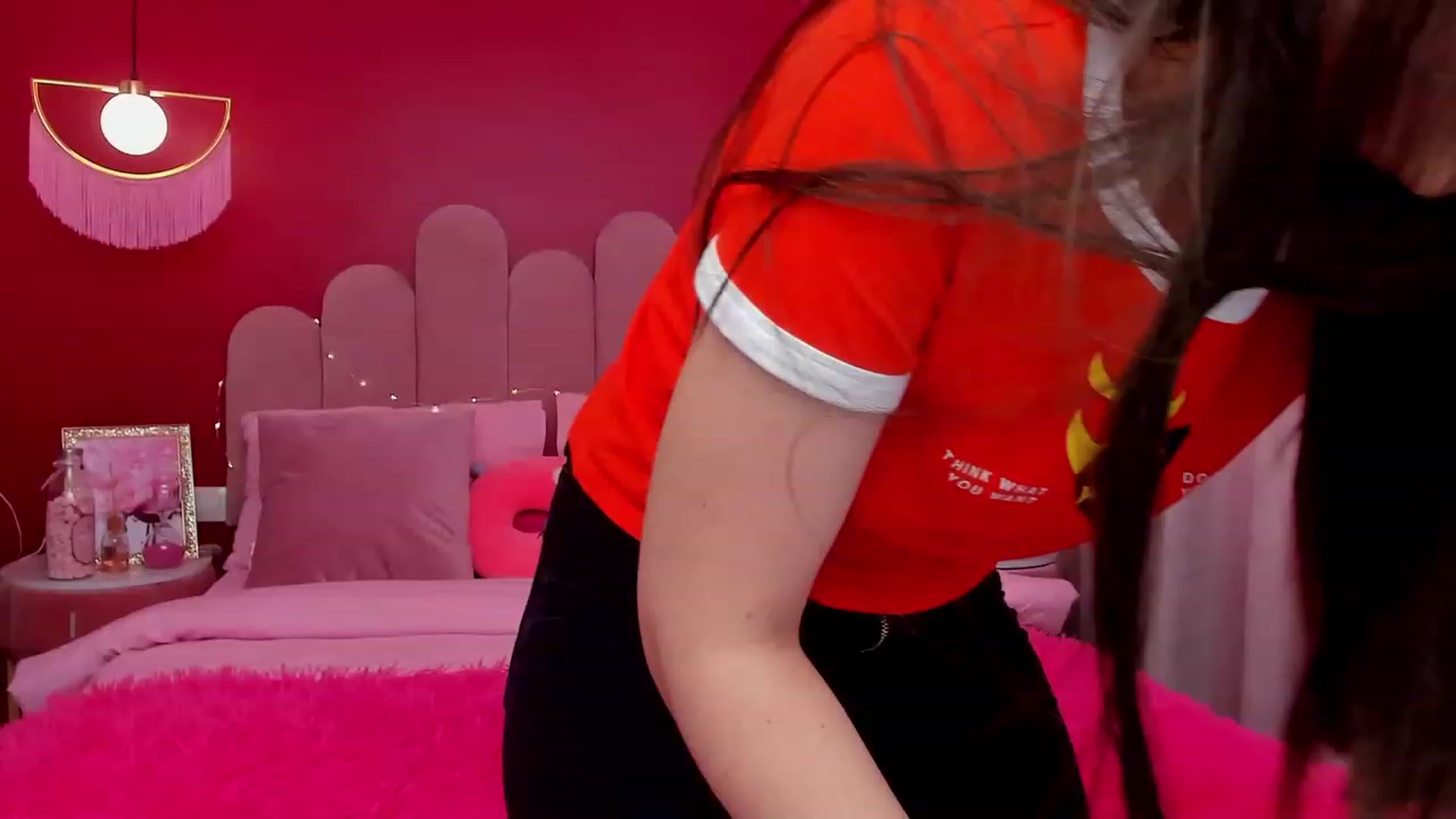 Gallery image thumbnail from AmeliaMFC's myfreecams stream on, 03/24/2023, 13:21 image 10 of 20