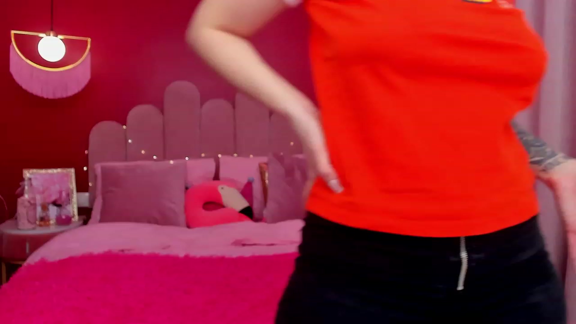Gallery image thumbnail from AmeliaMFC's myfreecams stream on, 03/24/2023, 13:21 image 2 of 20