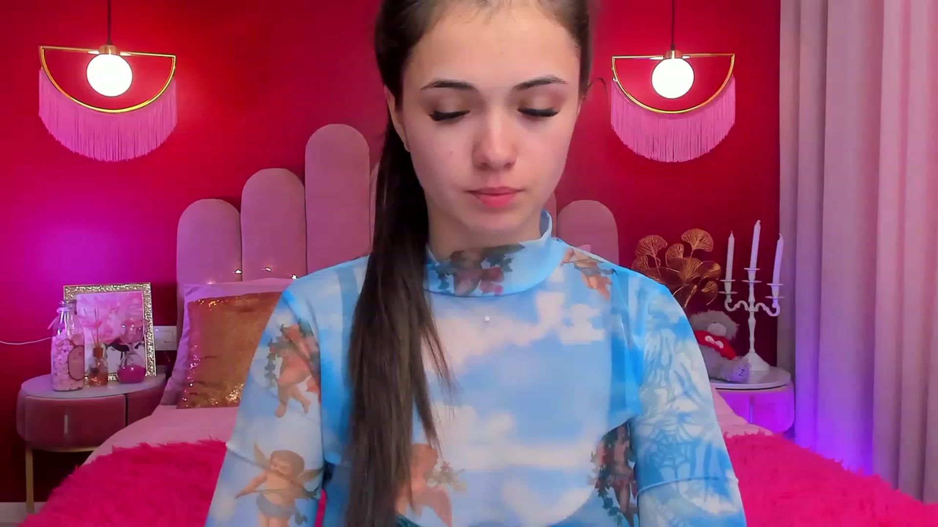 Gallery image thumbnail from AmeliaMFC's myfreecams stream on, 03/27/2023, 13:10 image 8 of 20