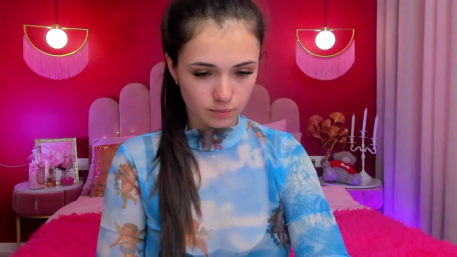 Gallery image thumbnail from AmeliaMFC's myfreecams stream on, 03/27/2023, 13:10 image 4 of 20