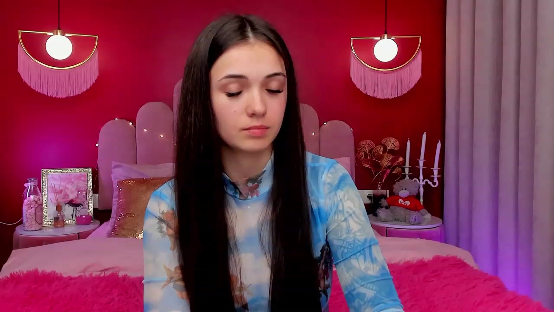 Gallery image thumbnail from AmeliaMFC's myfreecams stream on, 03/27/2023, 19:02 image 1 of 20