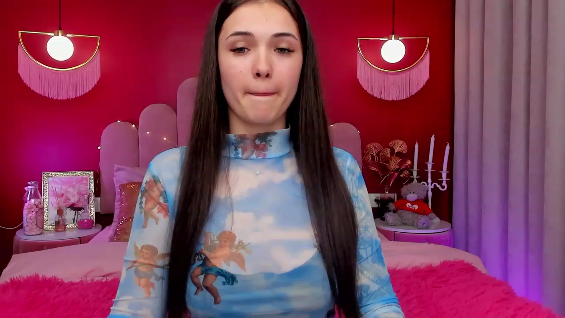 Gallery image thumbnail from AmeliaMFC's myfreecams stream on, 03/27/2023, 19:02 image 18 of 20