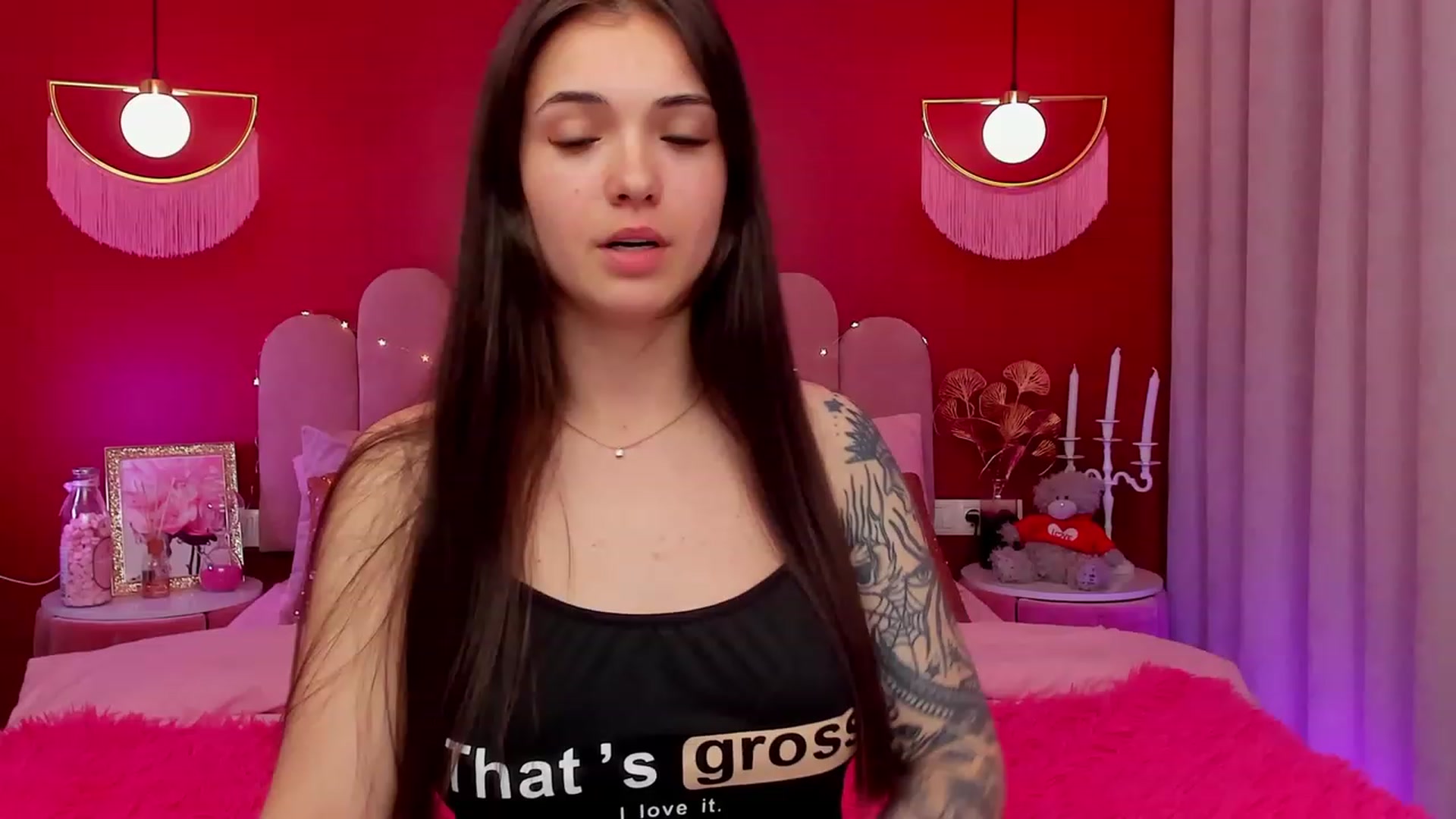 Gallery image thumbnail from AmeliaMFC's myfreecams stream on, 03/28/2023, 09:33 image 2 of 20