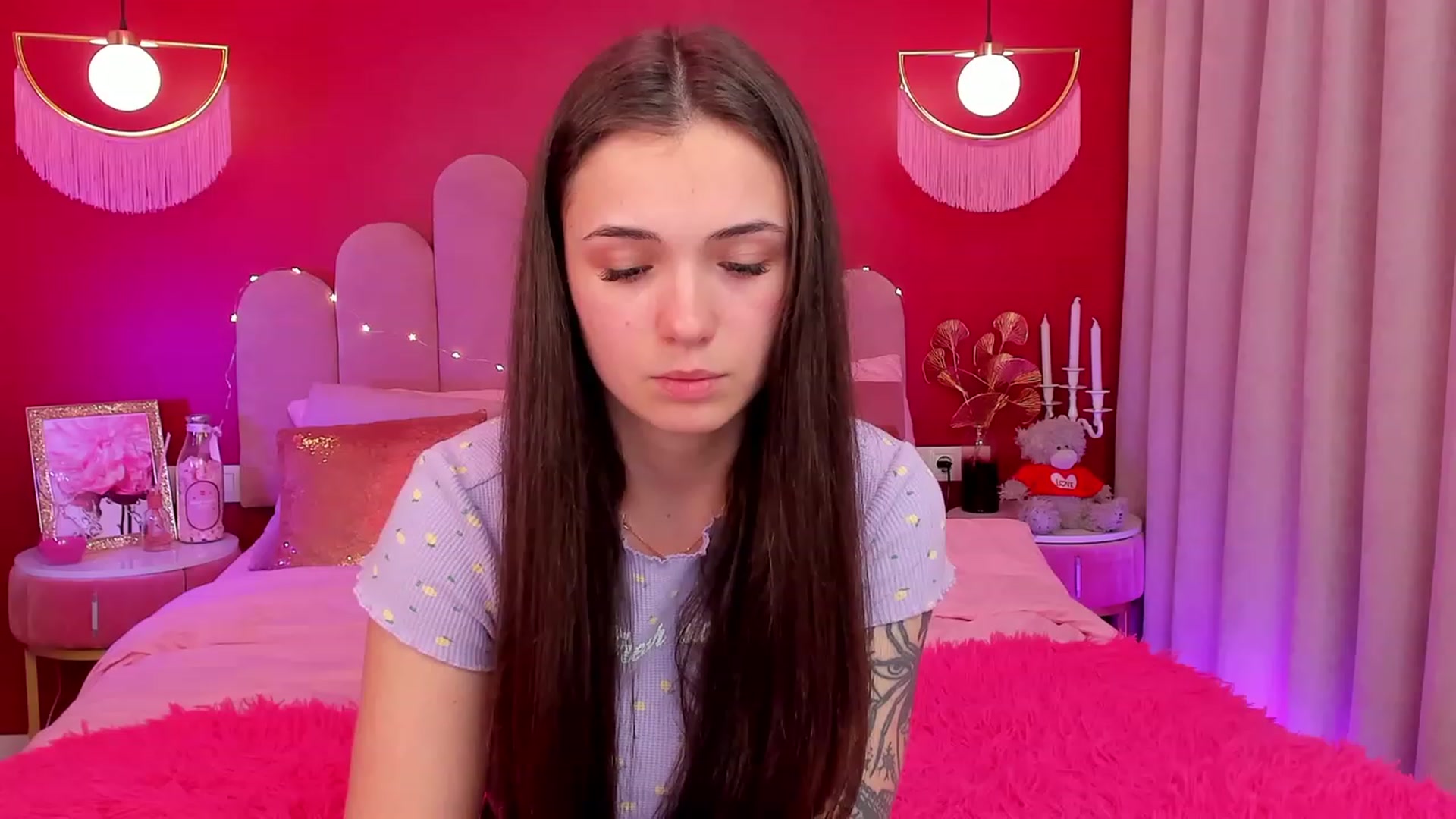Gallery image thumbnail from AmeliaMFC's myfreecams stream on, 04/05/2023, 12:55 image 4 of 20