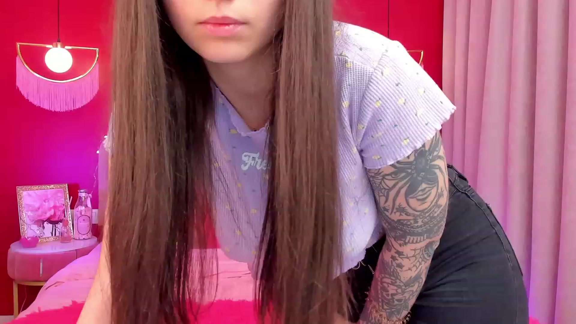 Gallery image thumbnail from AmeliaMFC's myfreecams stream on, 04/05/2023, 13:49 image 19 of 20