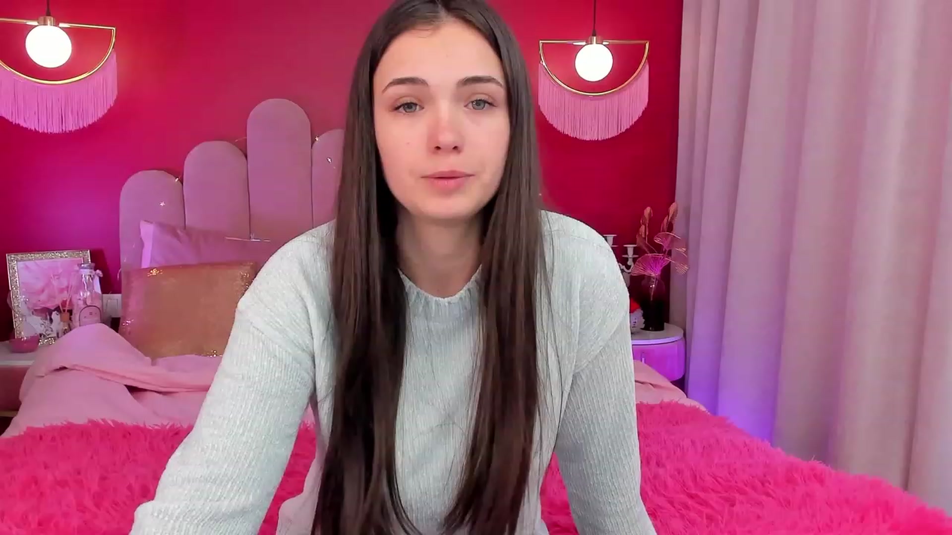 Gallery image thumbnail from AmeliaMFC's myfreecams stream on, 04/07/2023, 12:27 image 15 of 20
