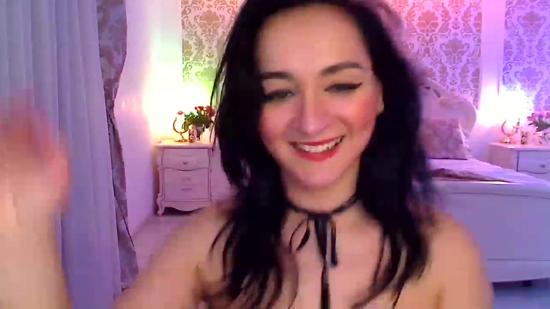 Gallery image thumbnail from AmeliaNaked's myfreecams stream on, 11/17/2022, 07:24 image 5 of 20