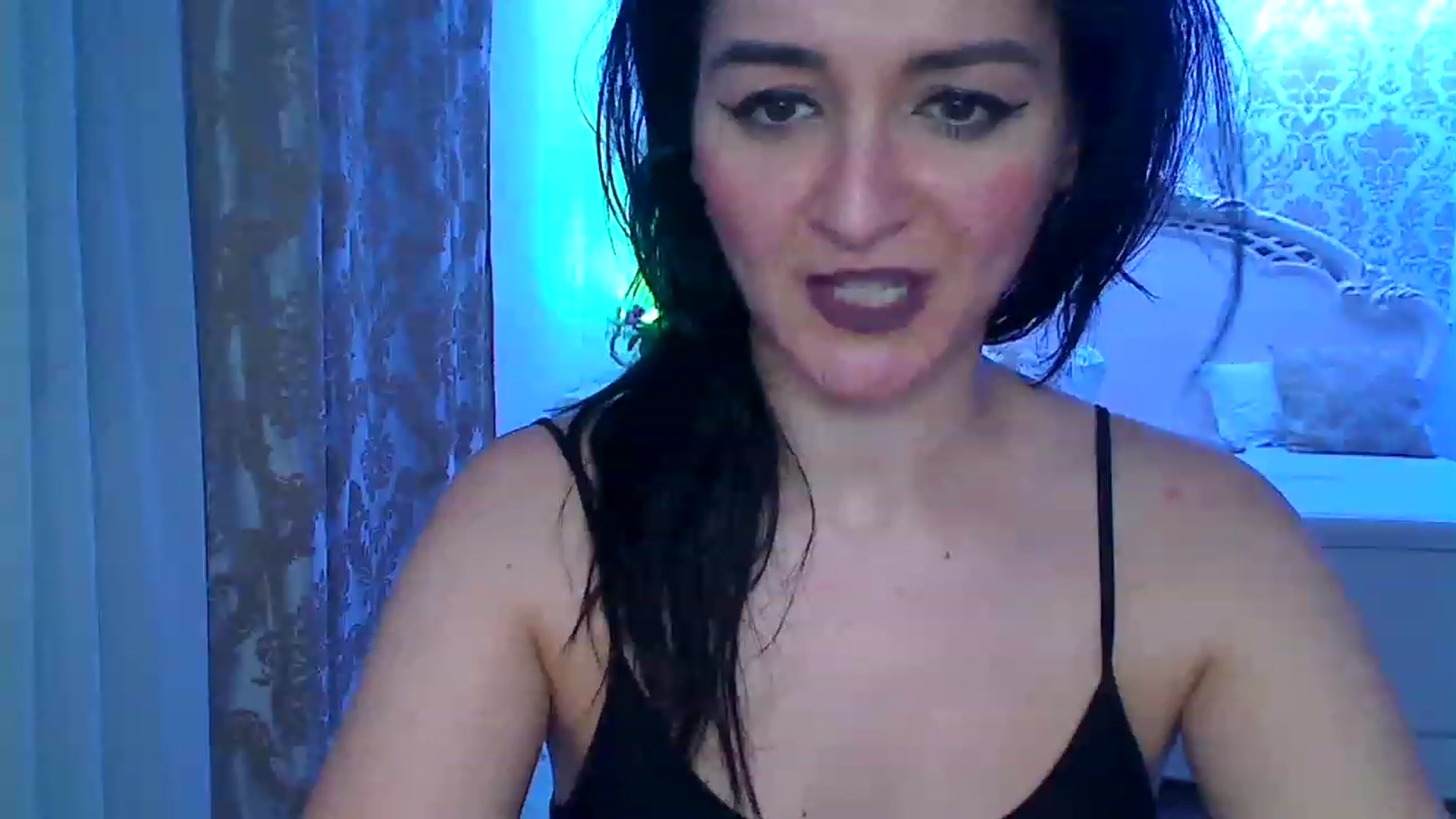 Gallery image thumbnail from AmeliaNaked's myfreecams stream on, 11/18/2022, 09:53 image 13 of 20