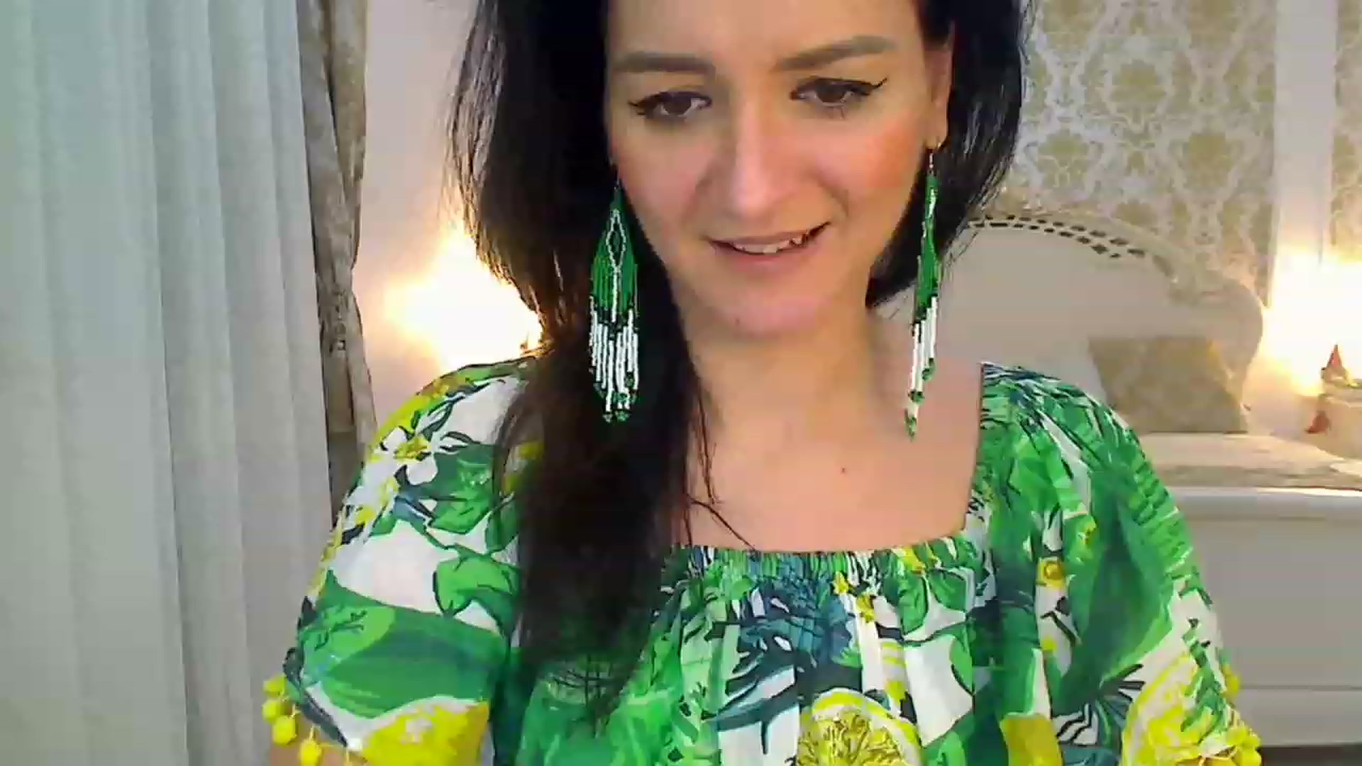 Gallery image thumbnail from AmeliaNaked's myfreecams stream on, 12/09/2022, 06:09 image 4 of 20