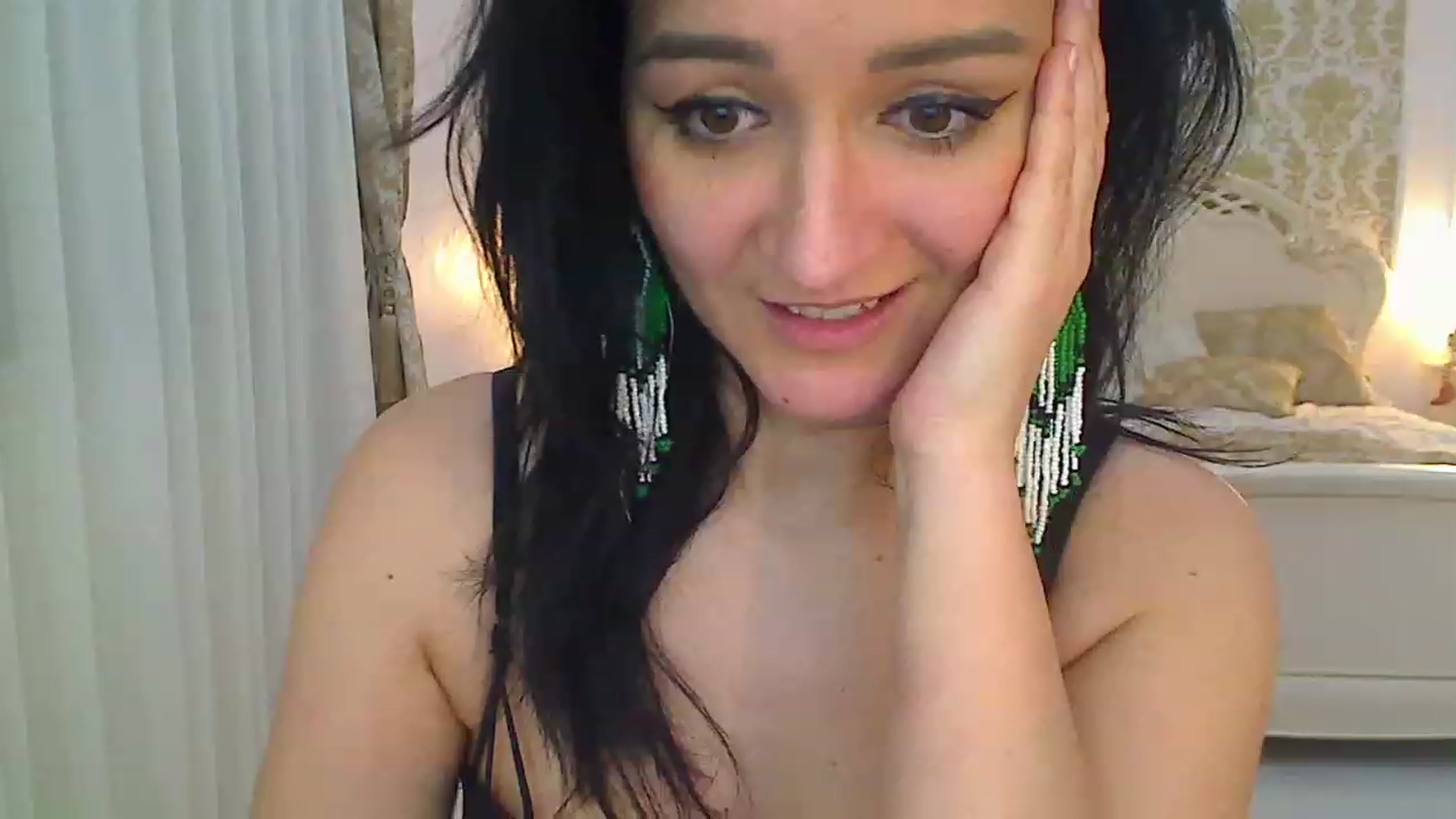 Gallery image thumbnail from AmeliaNaked's myfreecams stream on, 12/09/2022, 06:09 image 19 of 20