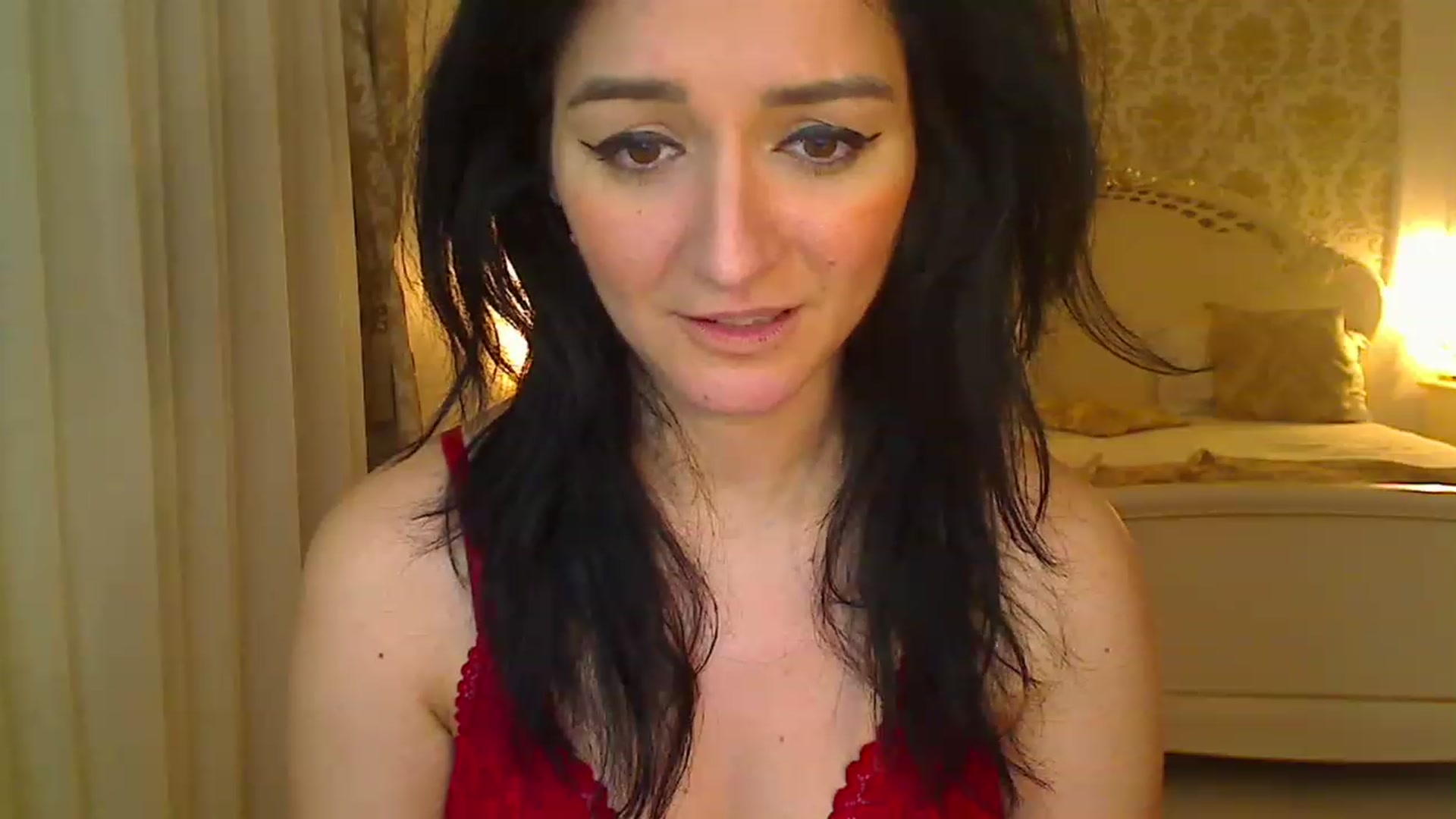 Gallery image thumbnail from AmeliaNaked's myfreecams stream on, 12/17/2022, 08:57 image 17 of 20