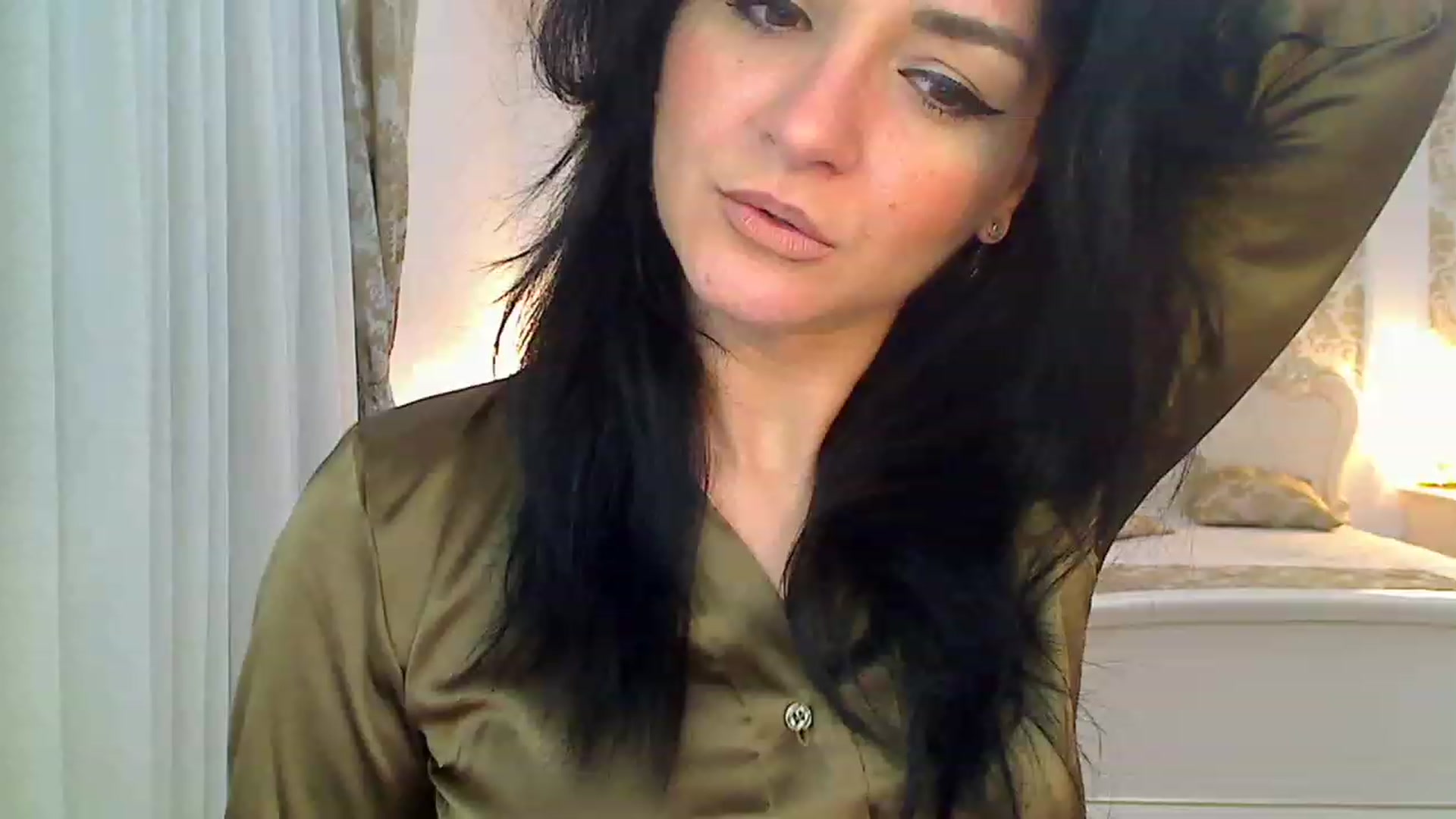 Gallery image thumbnail from AmeliaNaked's myfreecams stream on, 12/18/2022, 07:04 image 1 of 20