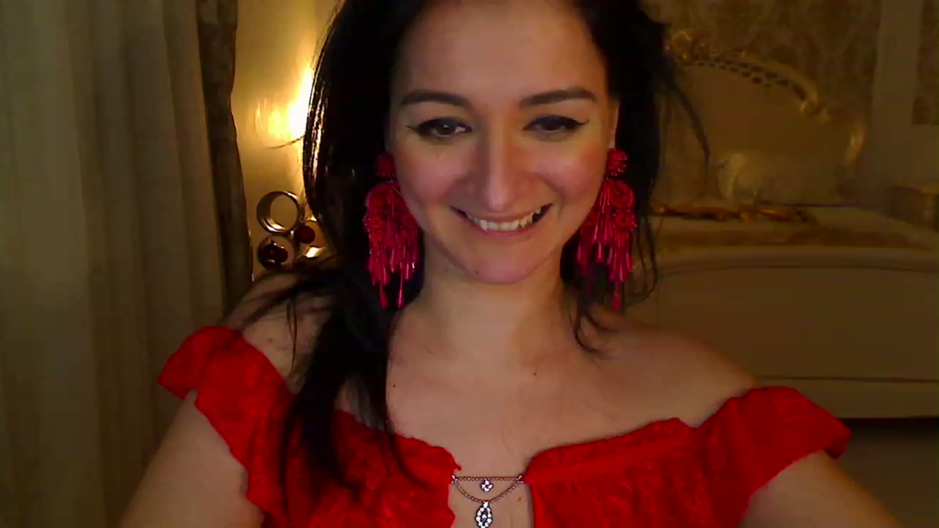 Gallery image thumbnail from AmeliaNaked's myfreecams stream on, 12/21/2022, 09:26 image 18 of 20