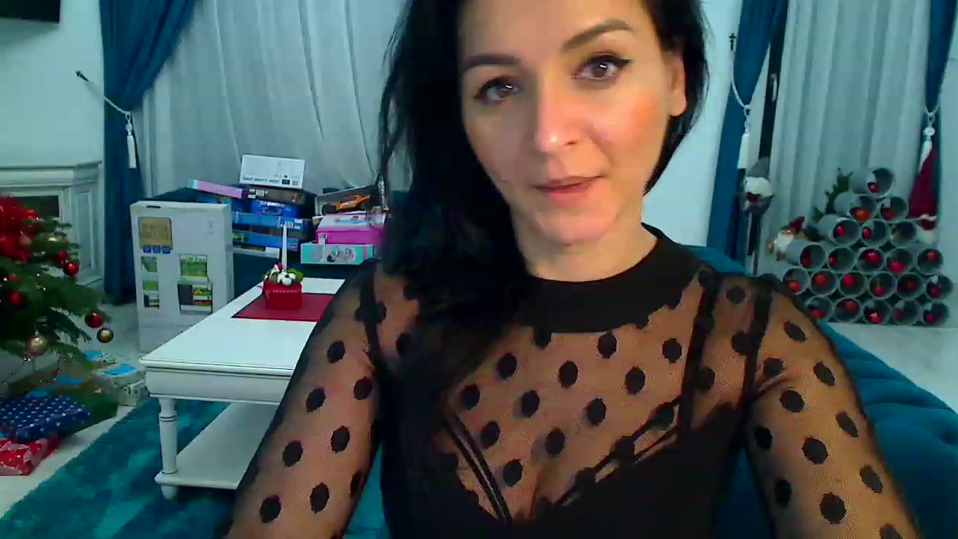 Gallery image thumbnail from AmeliaNaked's myfreecams stream on, 12/23/2022, 07:46 image 7 of 20