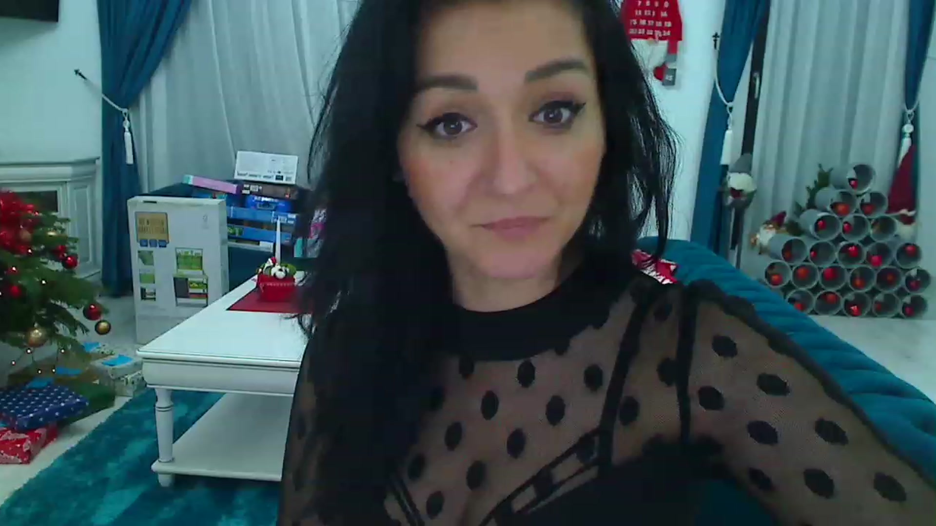 Gallery image thumbnail from AmeliaNaked's myfreecams stream on, 12/23/2022, 07:46 image 6 of 20