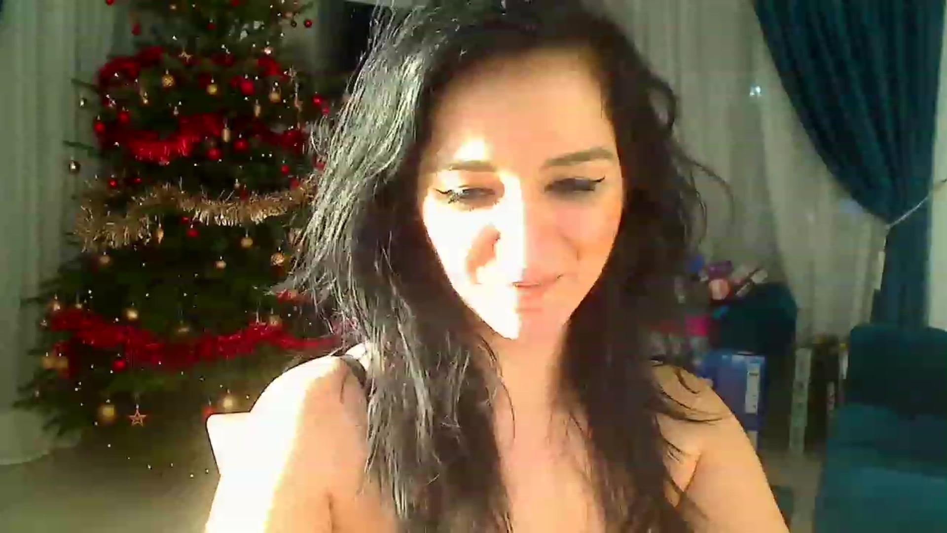 Gallery image thumbnail from AmeliaNaked's myfreecams stream on, 12/23/2022, 08:01 image 14 of 20