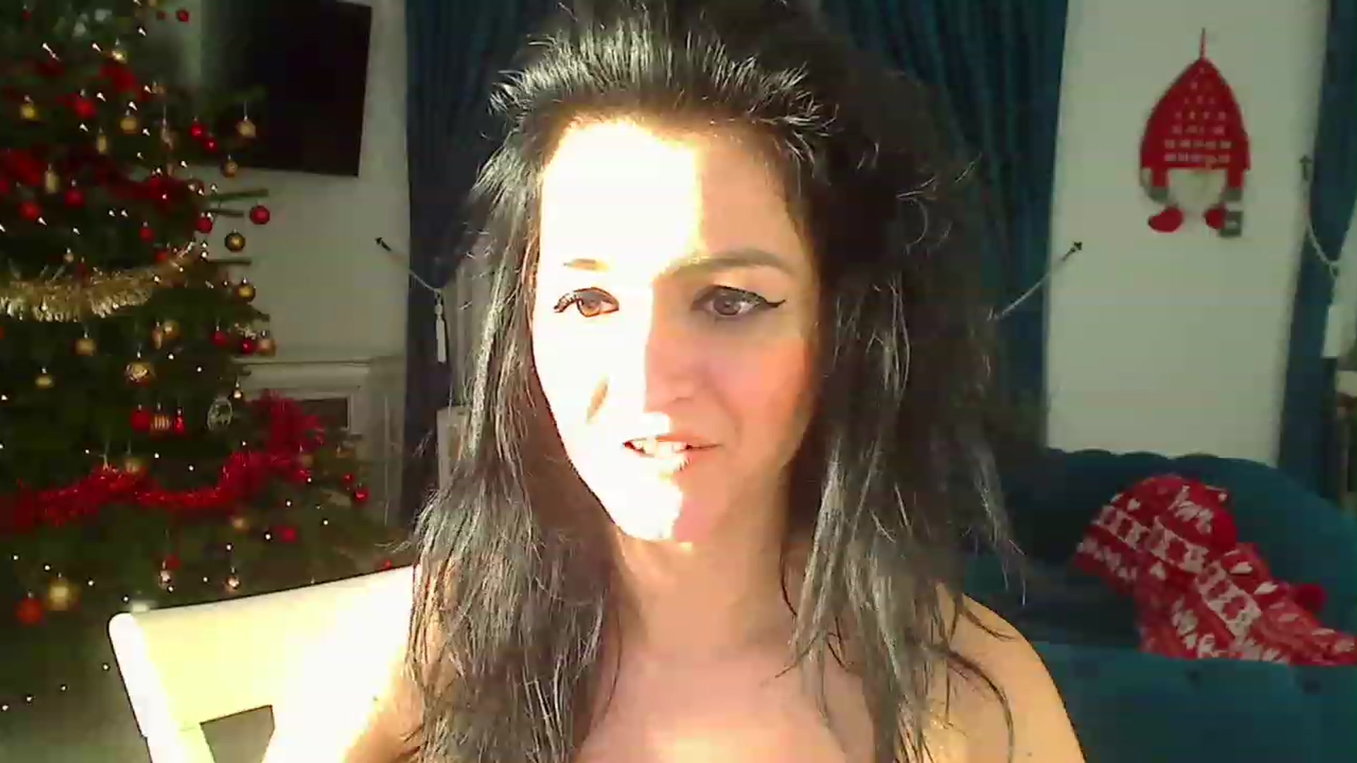 Gallery image thumbnail from AmeliaNaked's myfreecams stream on, 12/23/2022, 08:01 image 8 of 20
