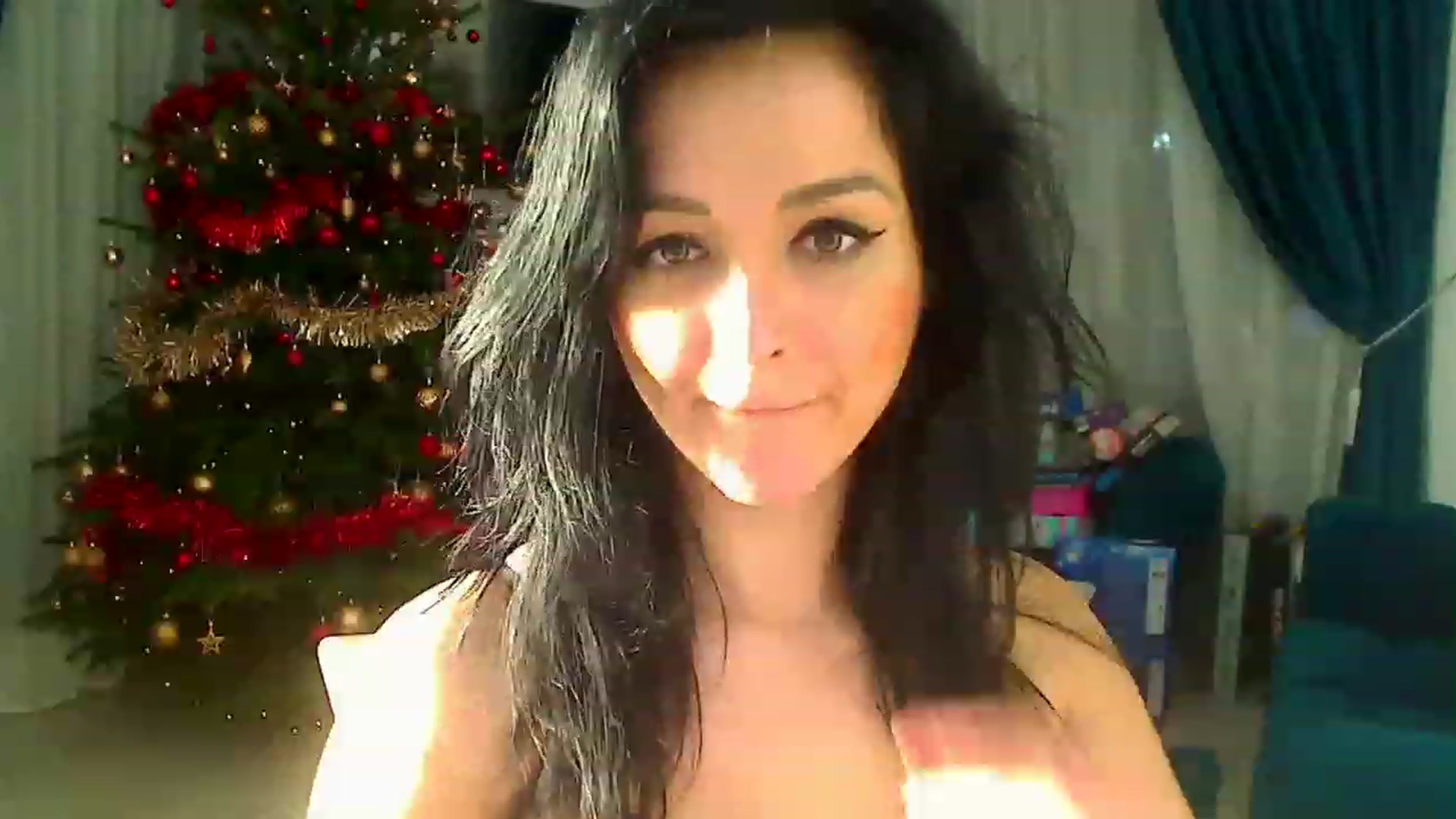 Gallery image thumbnail from AmeliaNaked's myfreecams stream on, 12/23/2022, 08:01 image 13 of 20