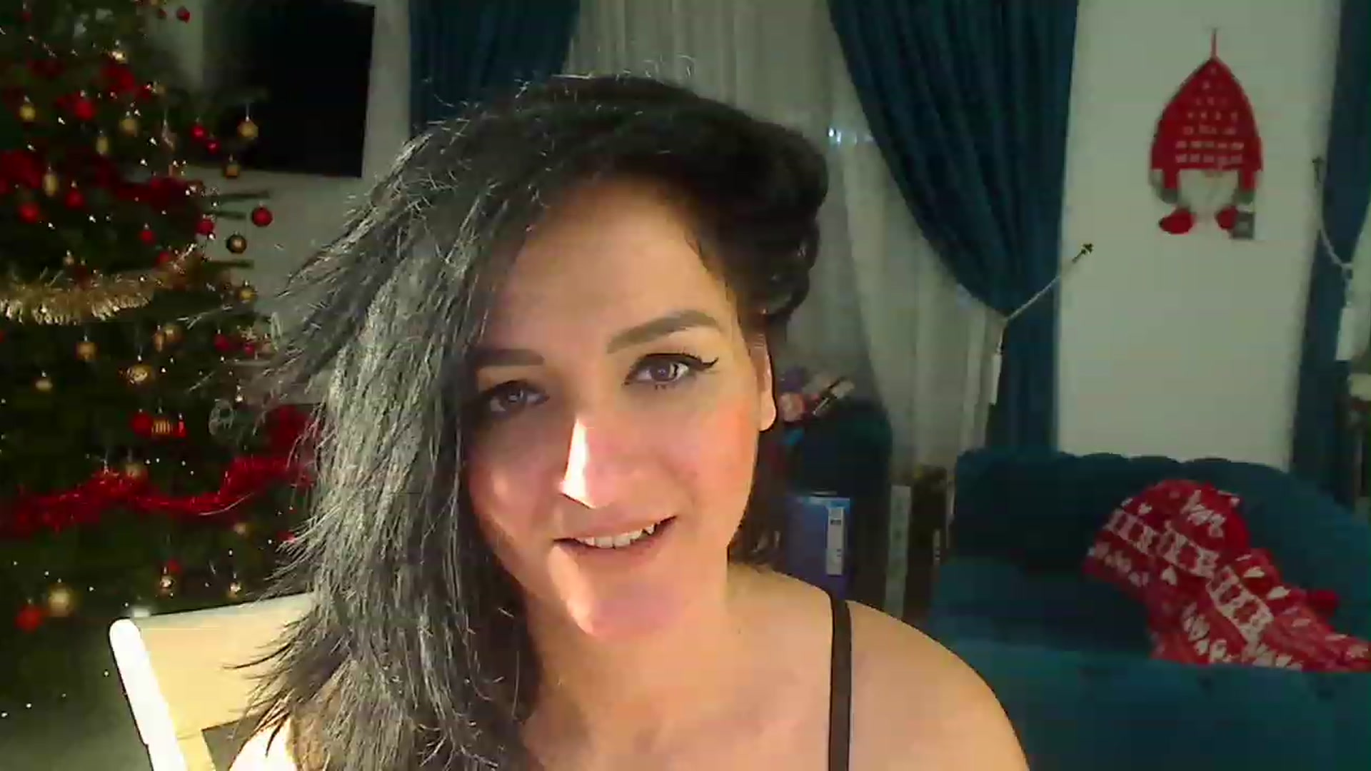 Gallery image thumbnail from AmeliaNaked's myfreecams stream on, 12/23/2022, 08:01 image 7 of 20