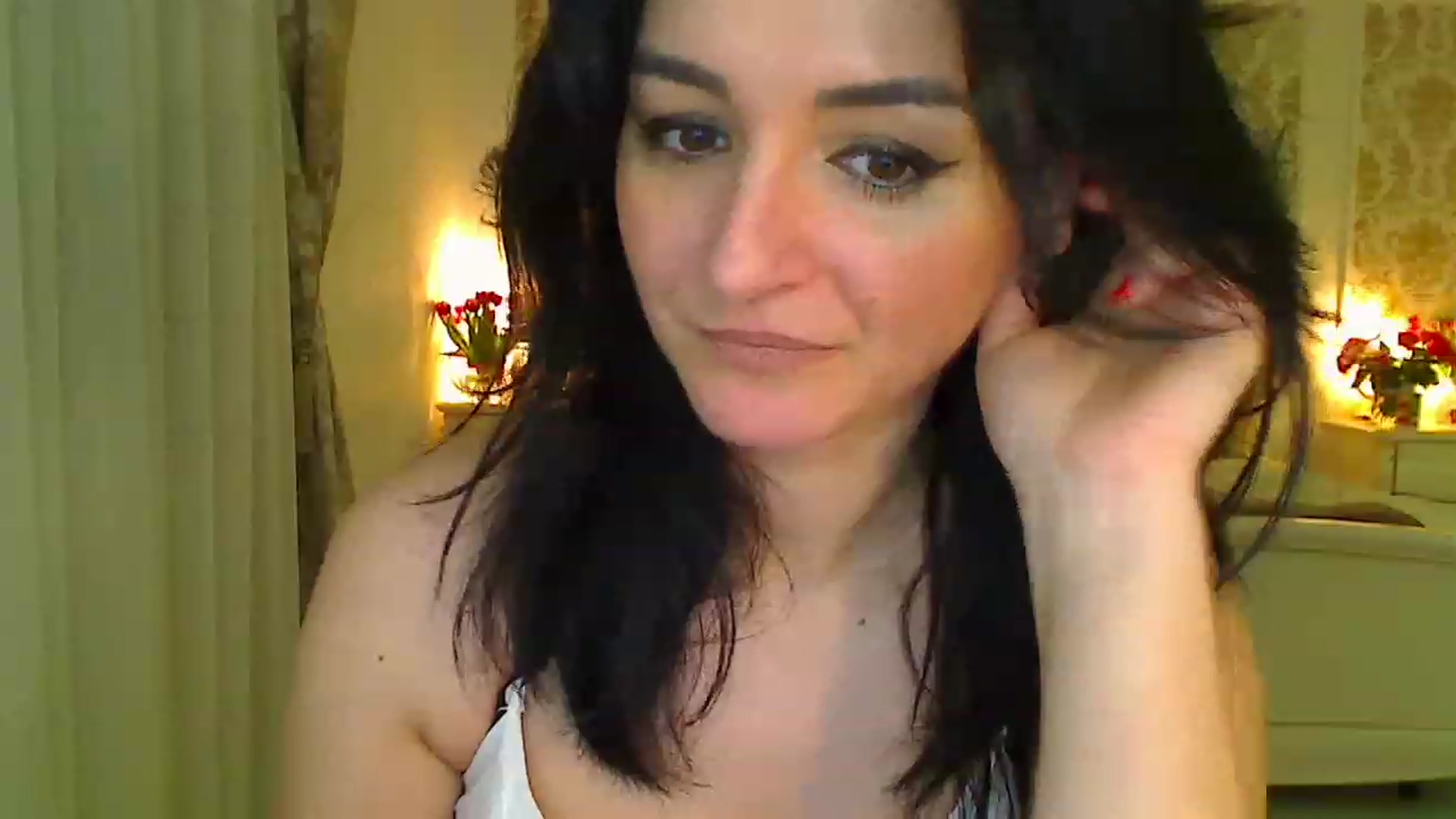 Gallery image thumbnail from AmeliaNaked's myfreecams stream on, 01/19/2023, 08:09 image 18 of 20
