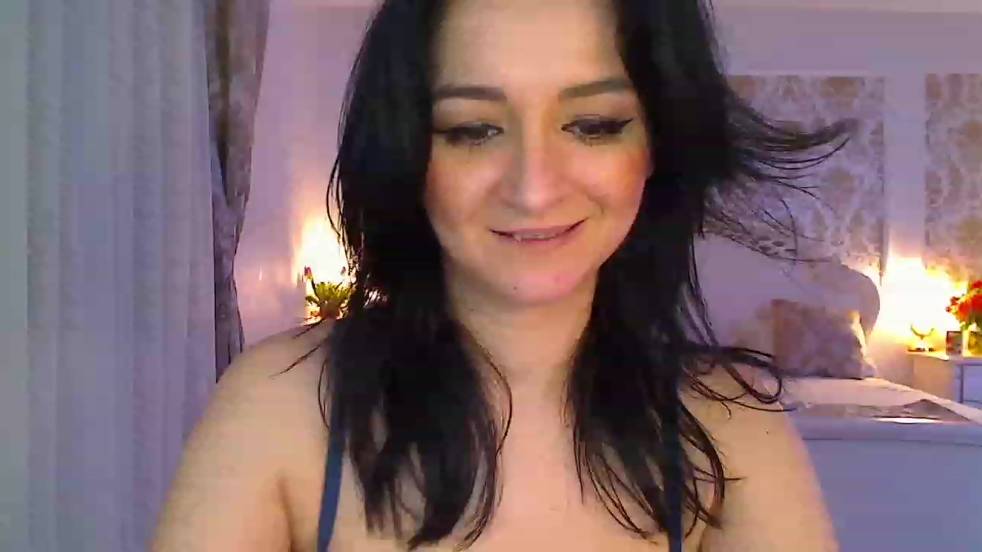Gallery image thumbnail from AmeliaNaked's myfreecams stream on, 01/21/2023, 08:52 image 3 of 20
