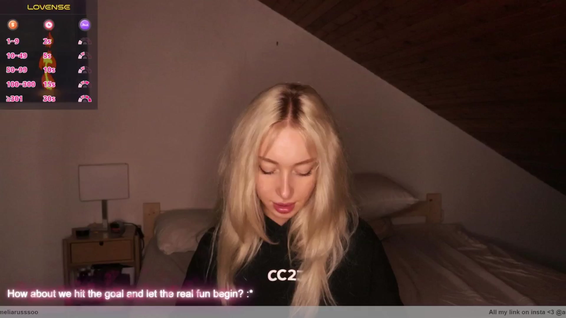 Gallery image thumbnail from AmeliaRussso's myfreecams stream on, 07/11/2025, 18:25 image 1 of 20