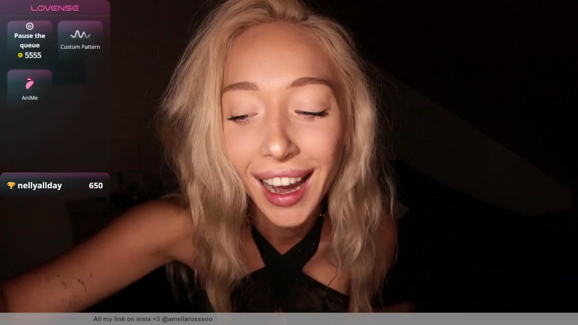Gallery image thumbnail from AmeliaRussso's myfreecams stream on, 08/08/2025, 05:41 image 17 of 20