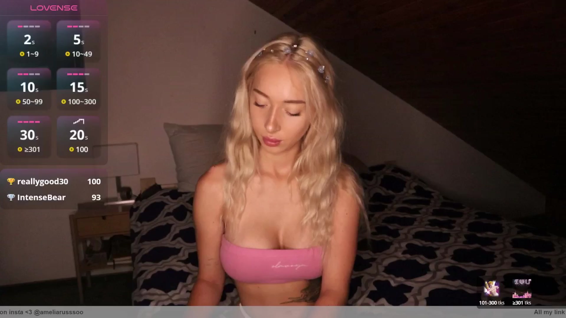Gallery image thumbnail from AmeliaRussso's myfreecams stream on, 08/10/2025, 06:21 image 9 of 20