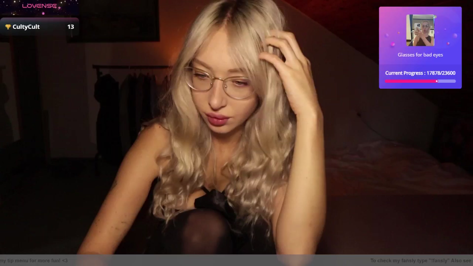Gallery image thumbnail from AmeliaRussso's myfreecams stream on, 09/15/2025, 10:19 image 5 of 20