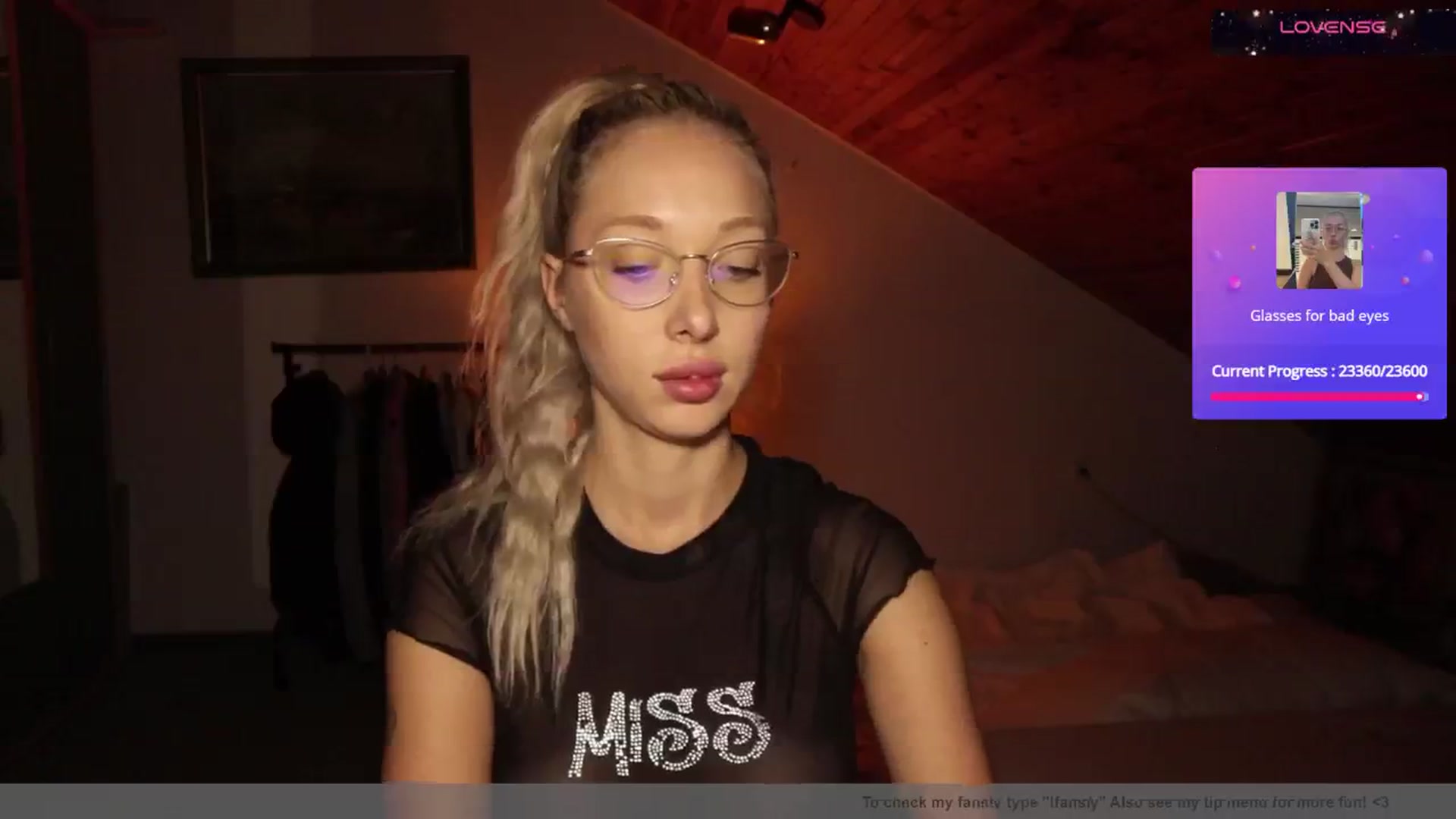 Gallery image thumbnail from AmeliaRussso's myfreecams stream on, 09/16/2025, 18:04 image 19 of 20