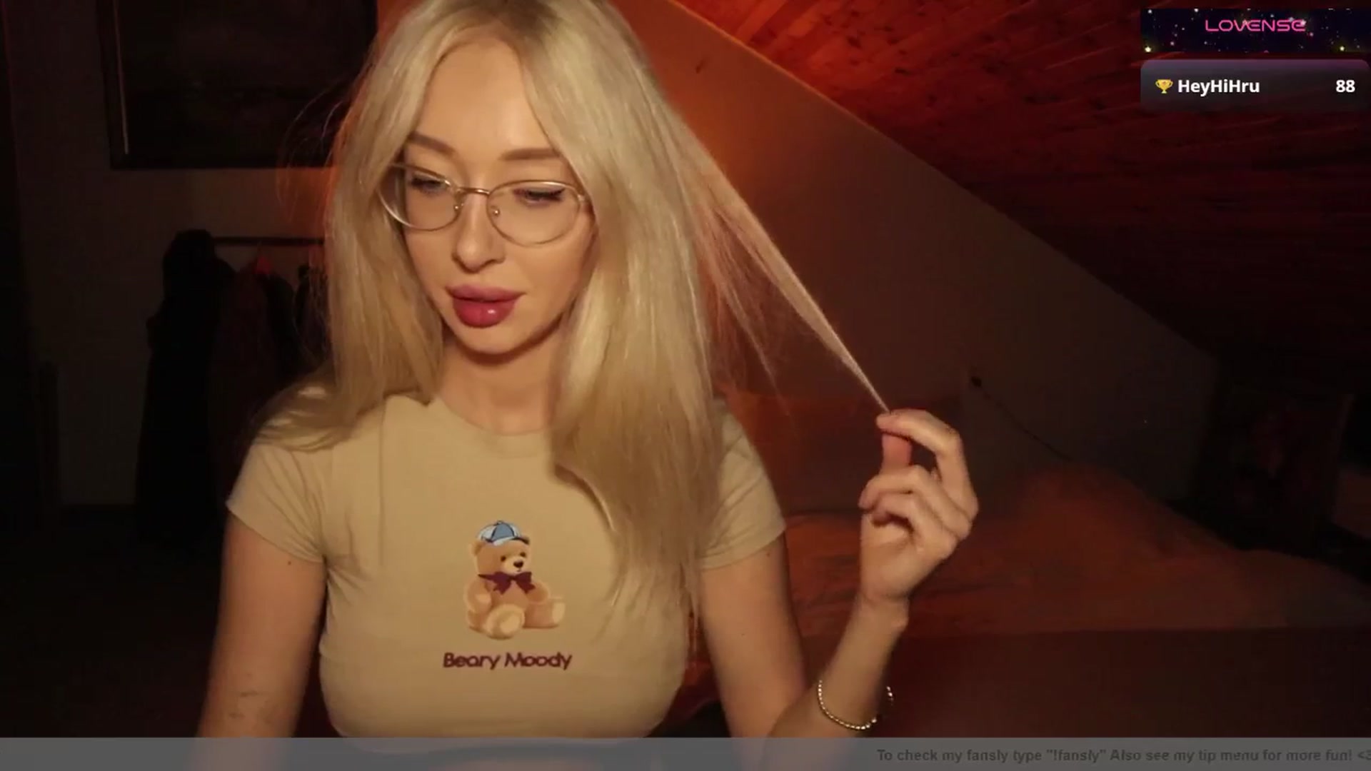 Gallery image thumbnail from AmeliaRussso's myfreecams stream on, 09/27/2025, 18:18 image 9 of 20