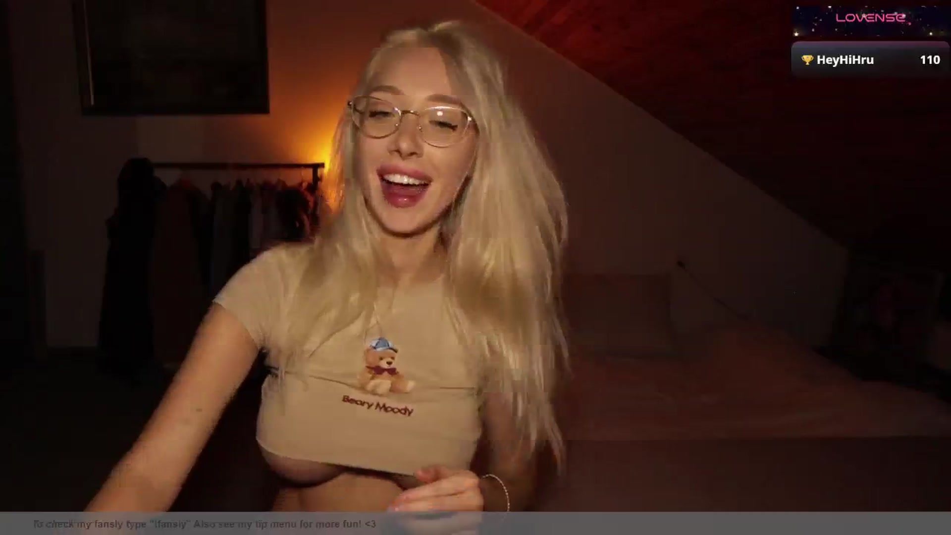 Gallery image thumbnail from AmeliaRussso's myfreecams stream on, 09/27/2025, 19:17 image 2 of 20