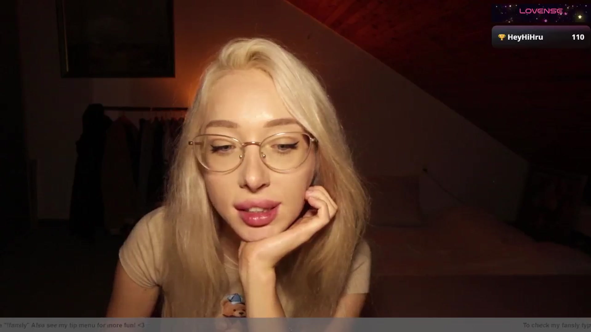 Gallery image thumbnail from AmeliaRussso's myfreecams stream on, 09/27/2025, 19:17 image 20 of 20