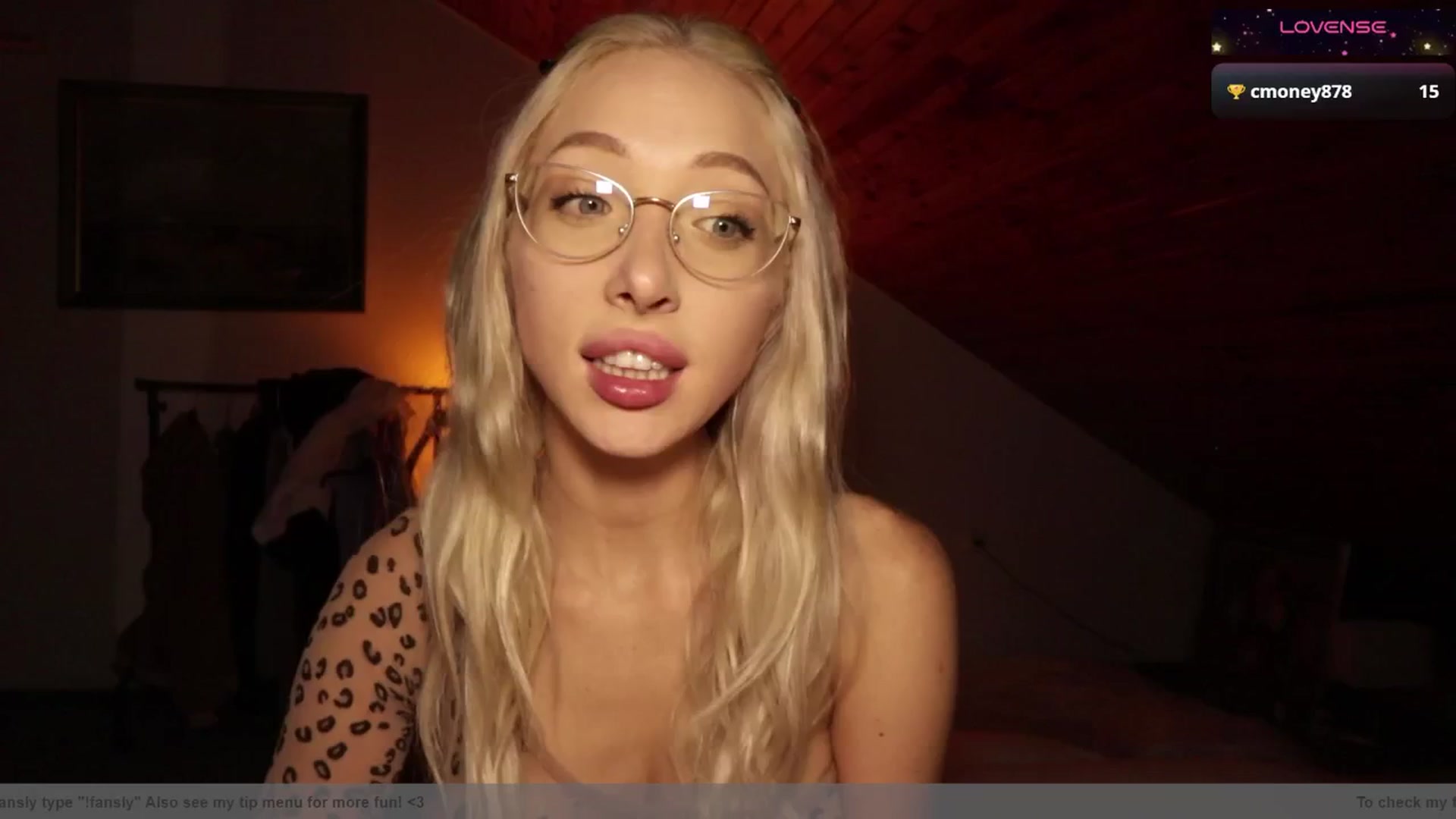 Gallery image thumbnail from AmeliaRussso's myfreecams stream on, 10/02/2025, 18:57 image 13 of 20