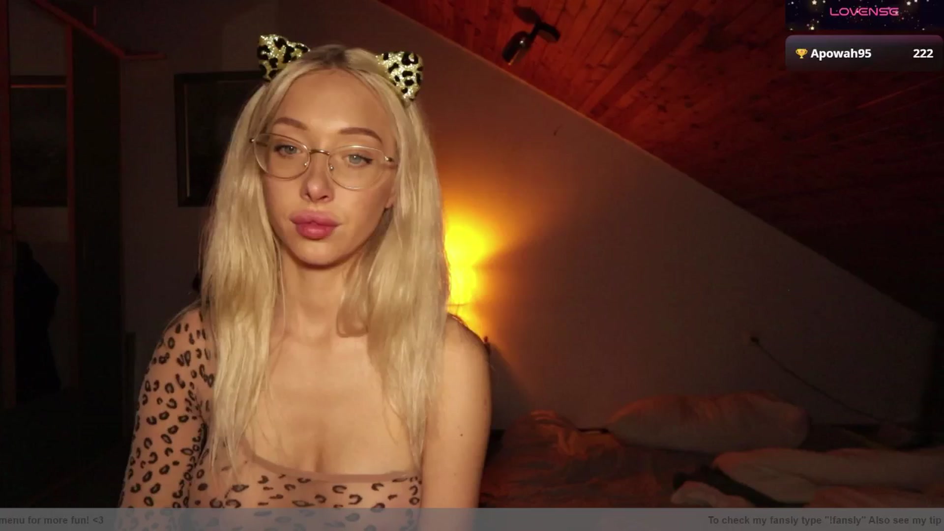 Gallery image thumbnail from AmeliaRussso's myfreecams stream on, 10/23/2025, 19:33 image 11 of 20